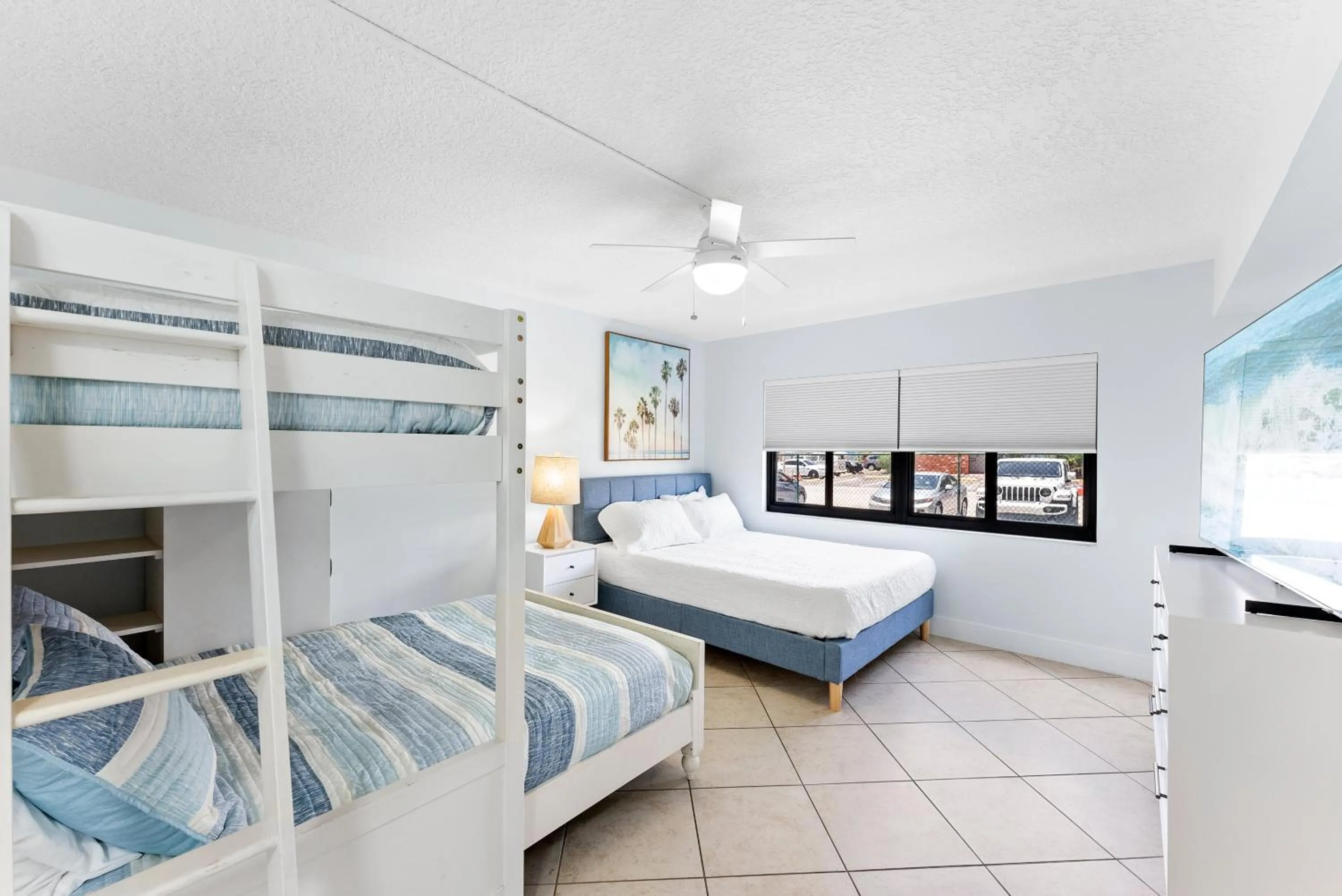 Other, Bed in Sandcastles 103