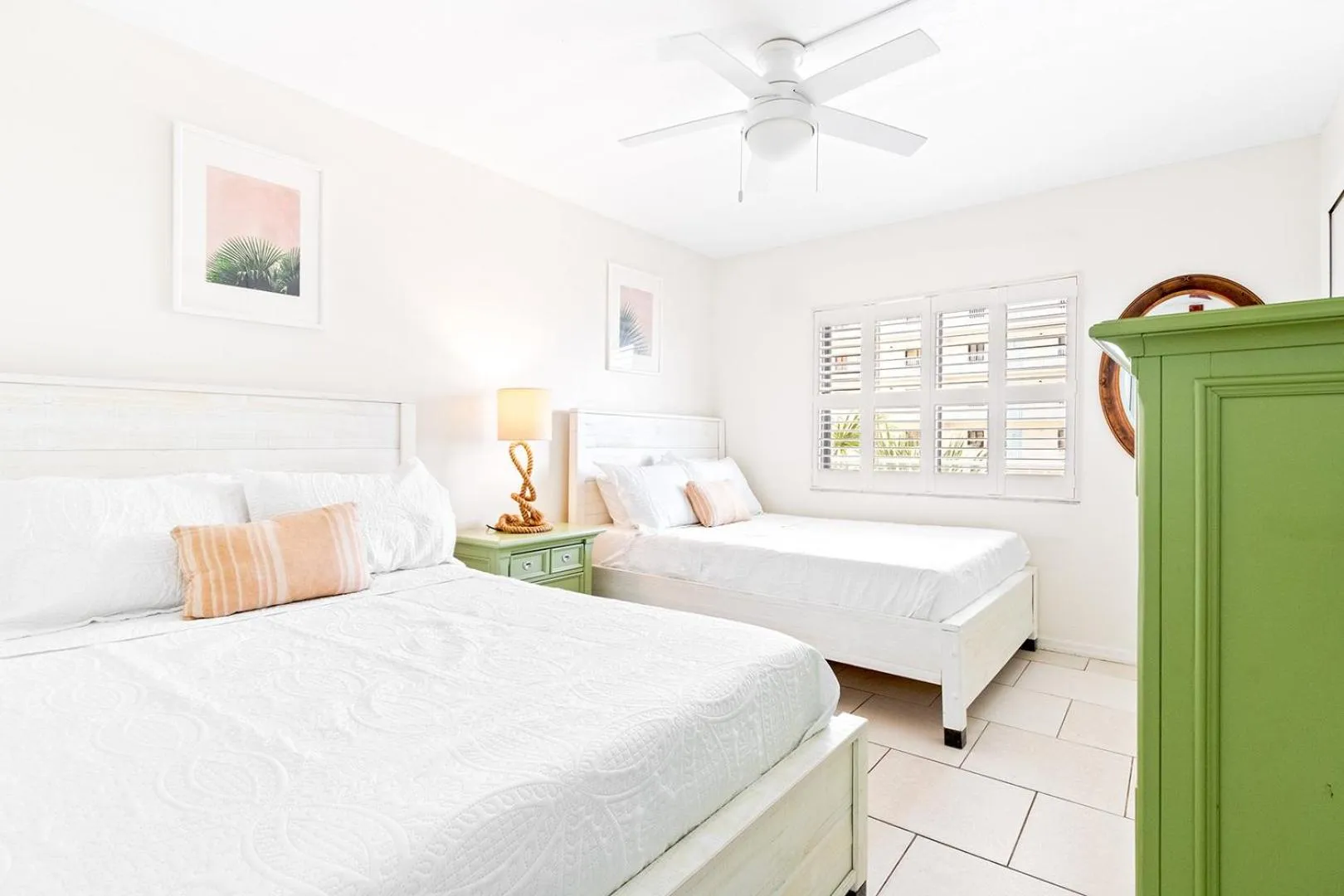 Other, Bed in Sandcastles 103