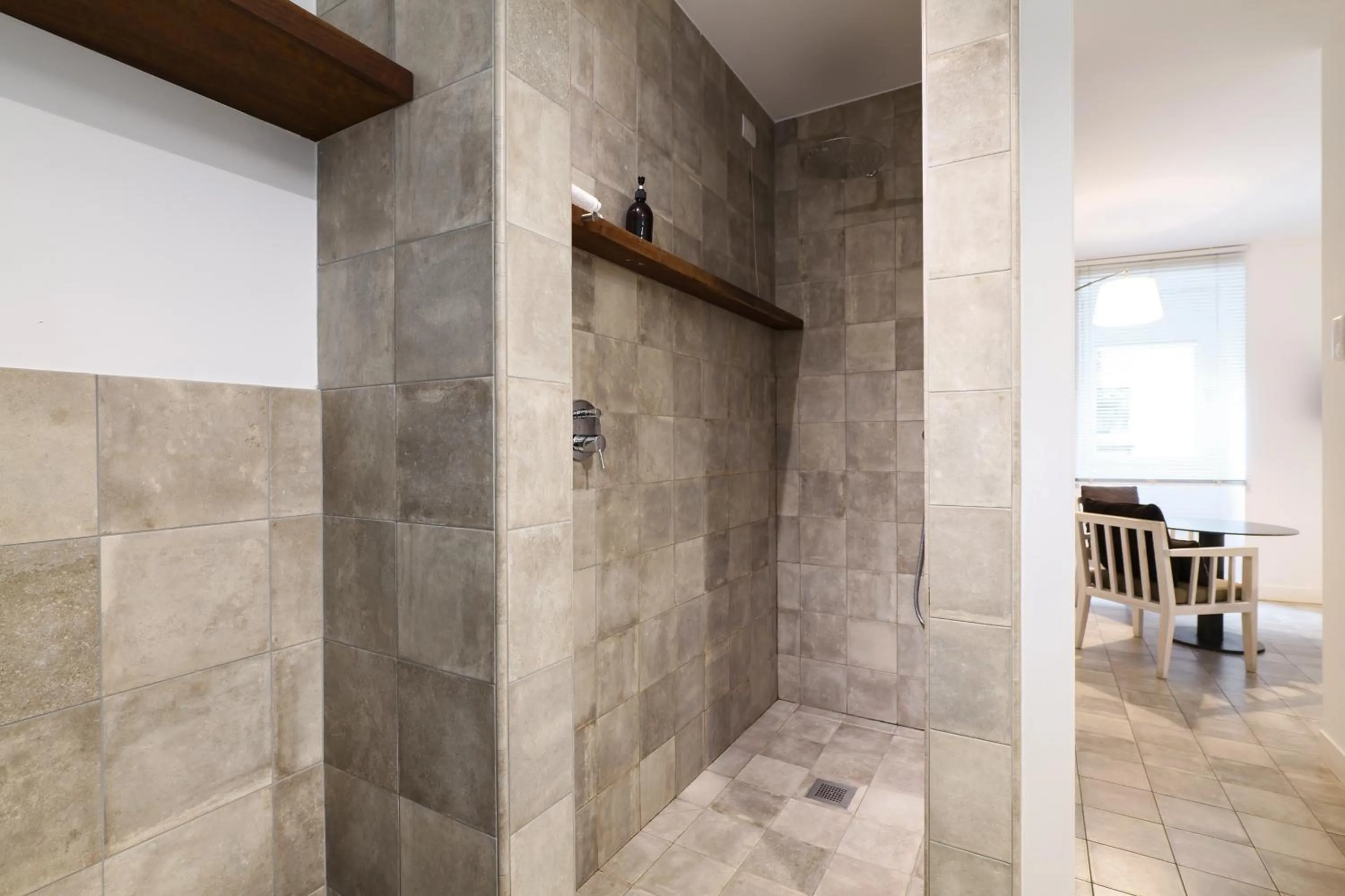 Bathroom in Nenè-Il Vicolo Apartments and Rooms
