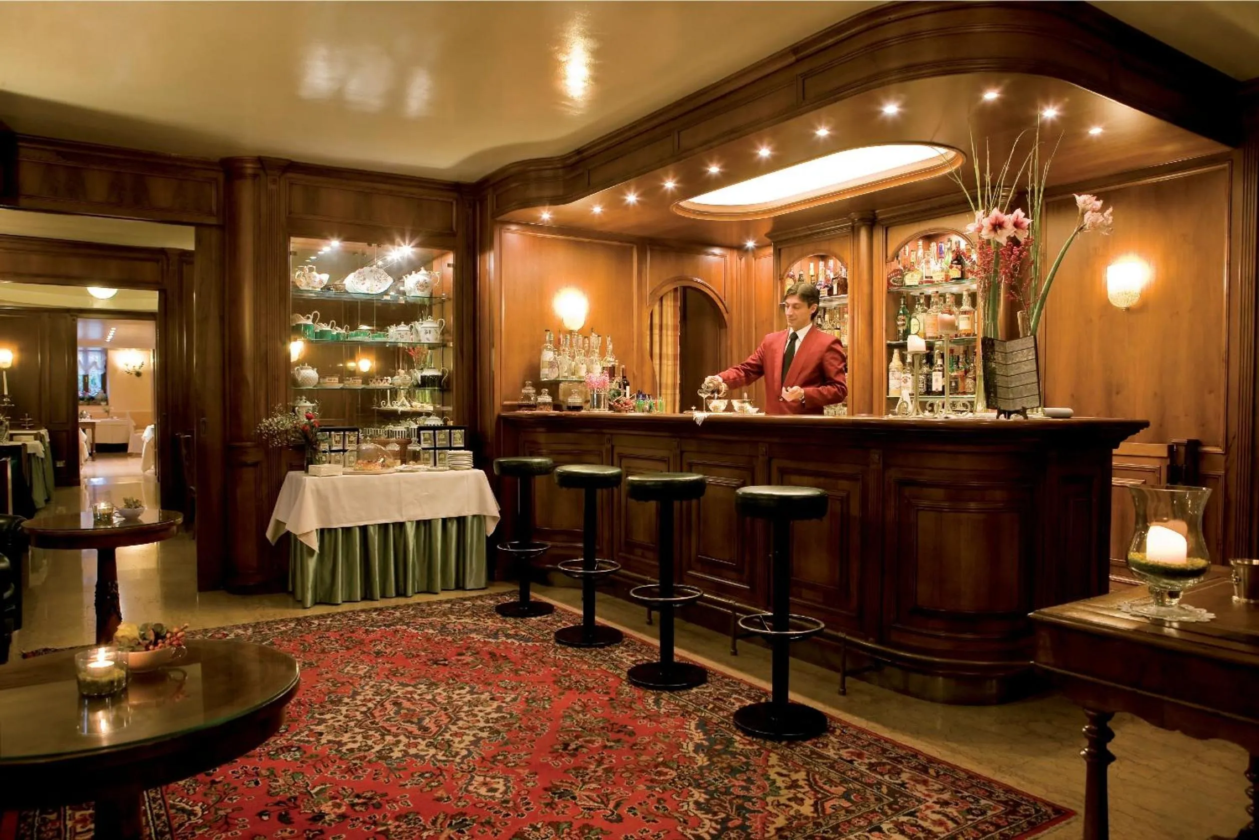 Lounge or bar in Regina Adelaide Hotel & SPA