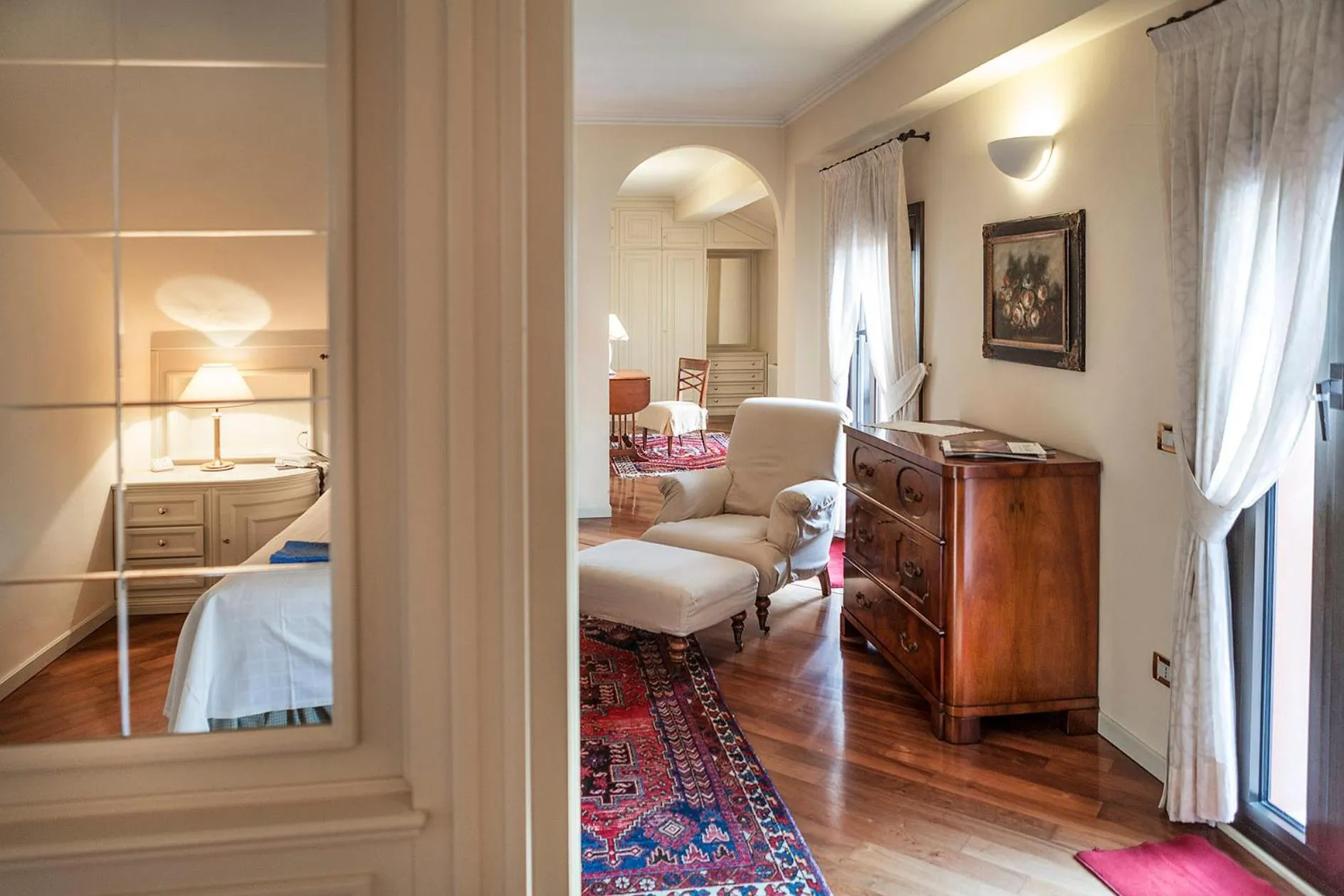 Photo of the whole room, Bed in Regina Adelaide Hotel & SPA