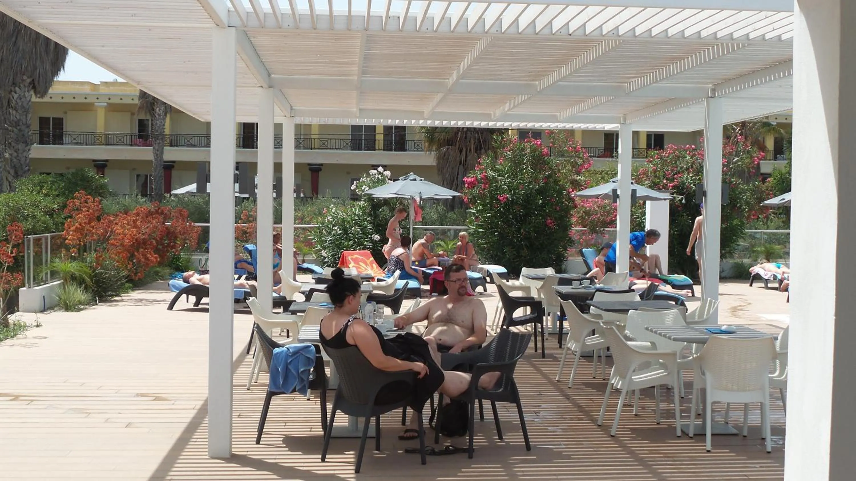 Balcony/Terrace in Cosmopolitan Hotel