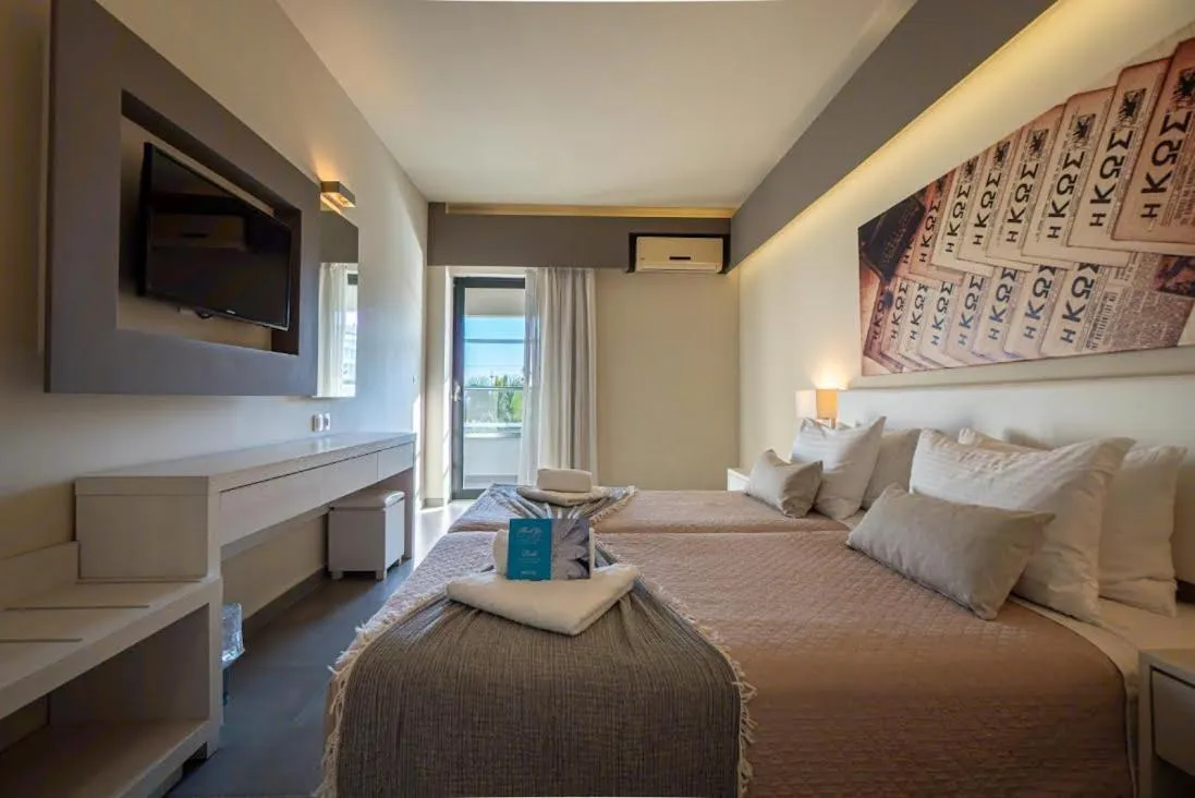 Bed in Cosmopolitan Hotel