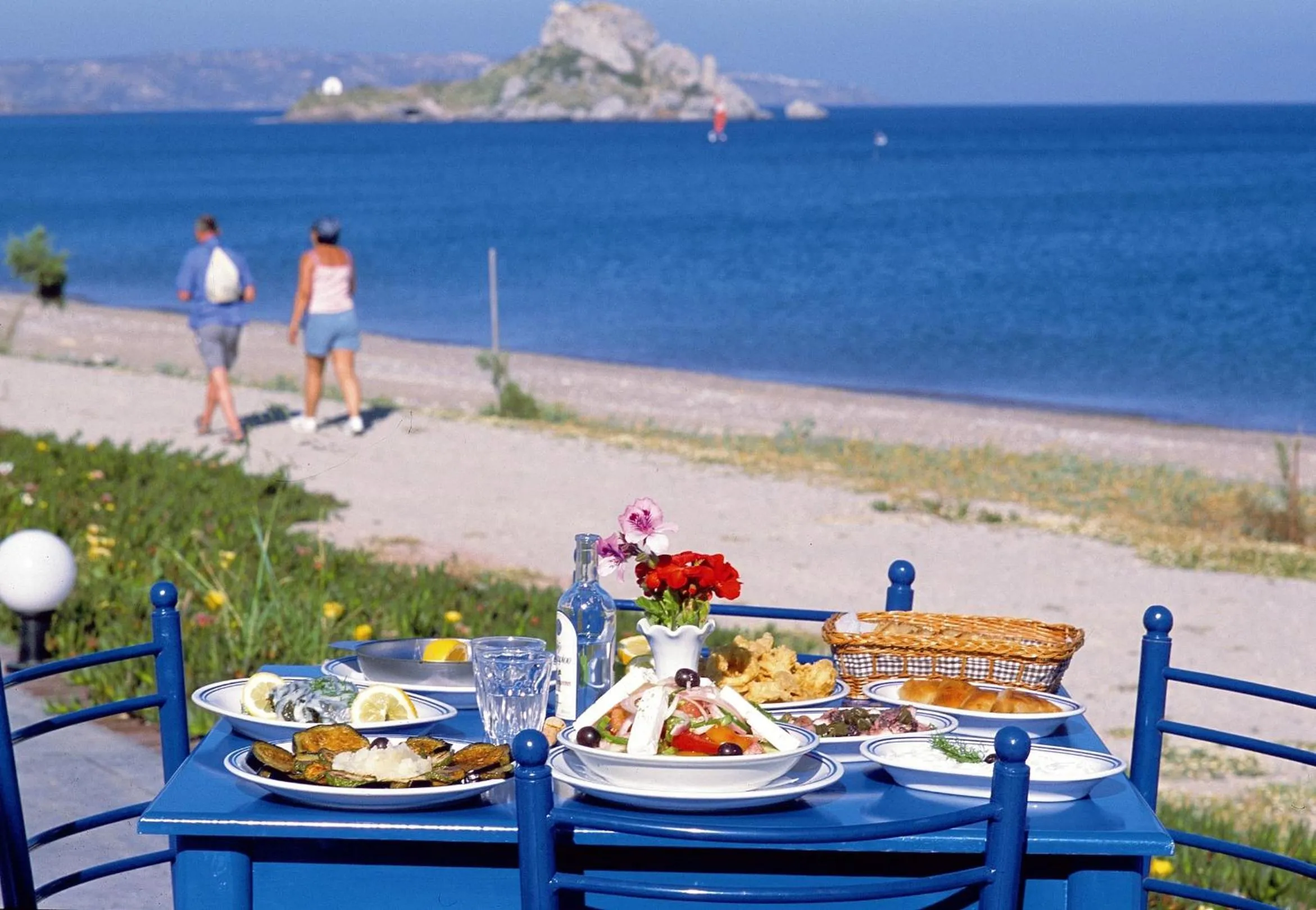 Beach in Cosmopolitan Hotel
