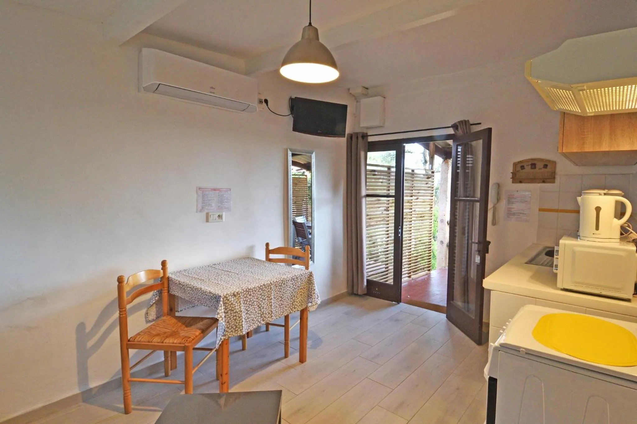 Property building in Bungalows Du Maquis