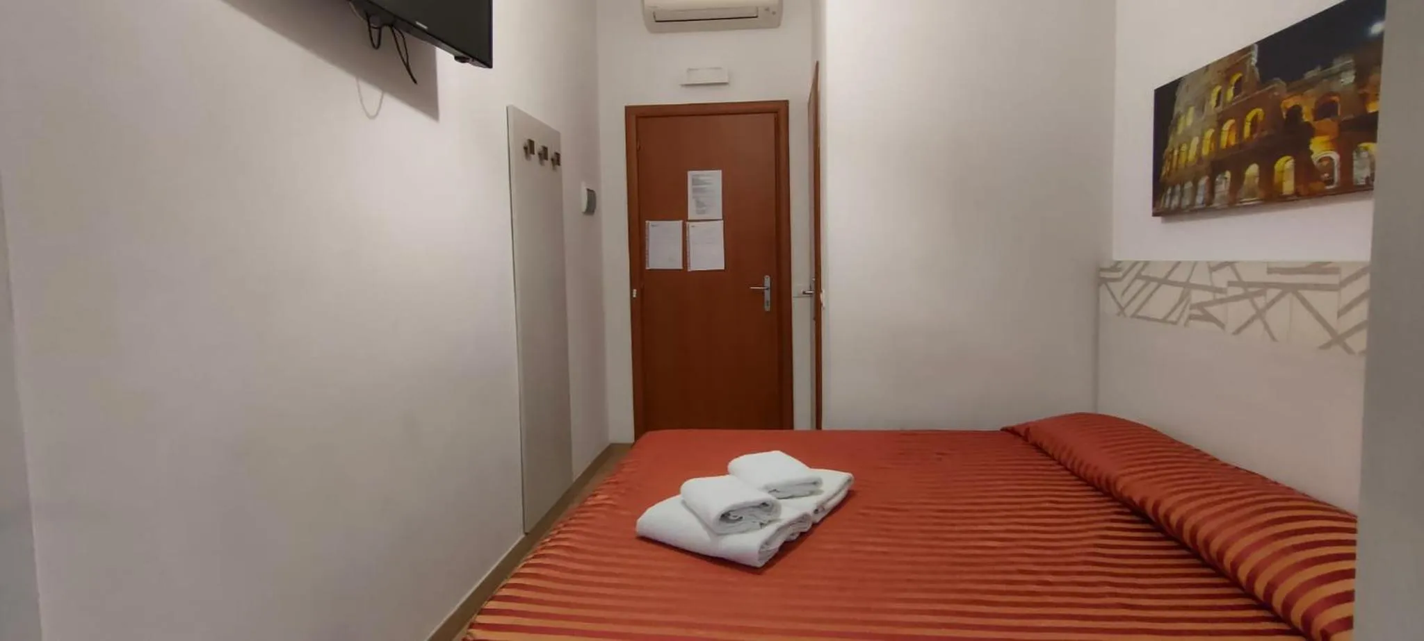 Bed in Palma Residences In Rome