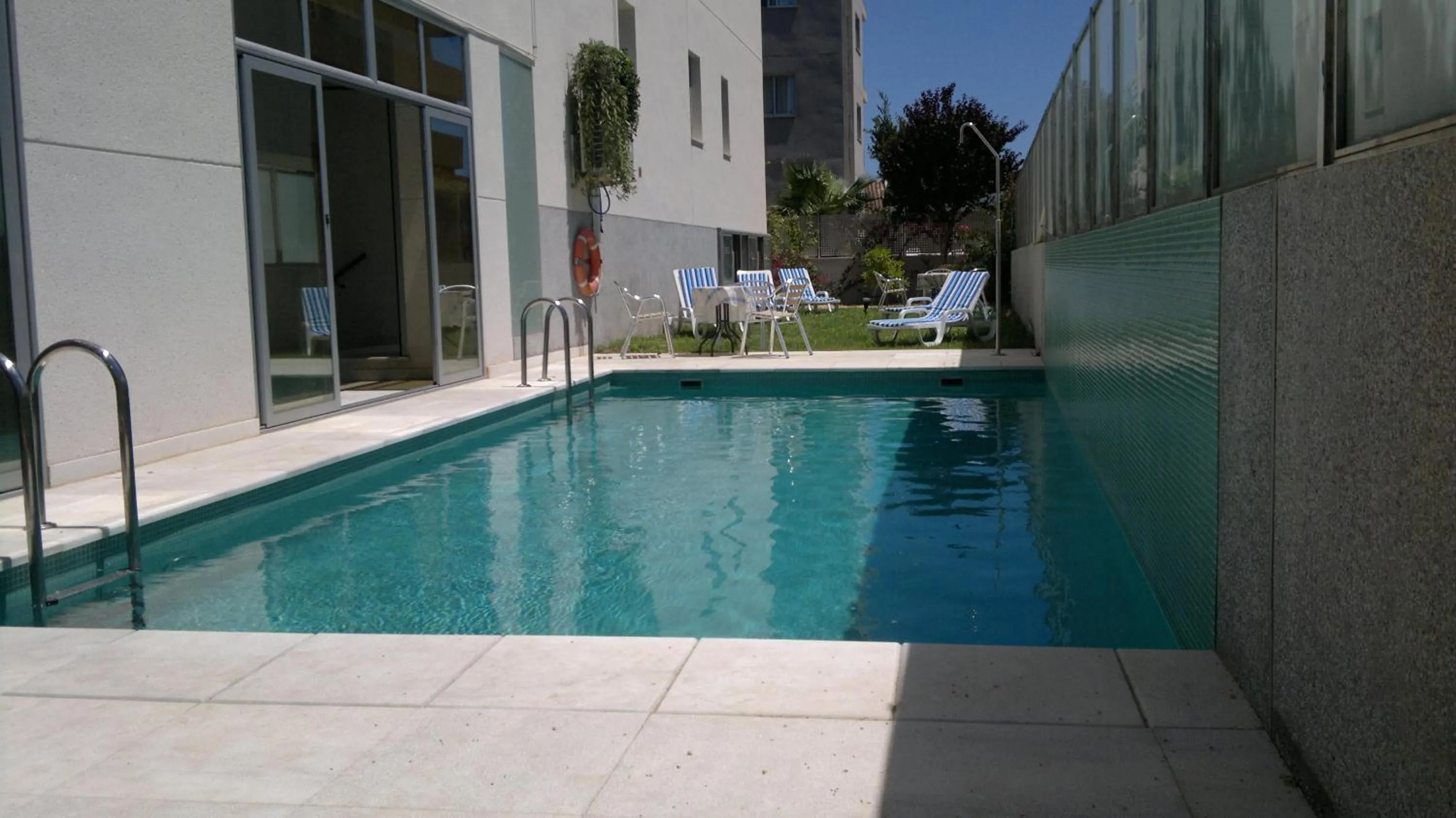 Swimming pool in Aparthotel Diamant Blue