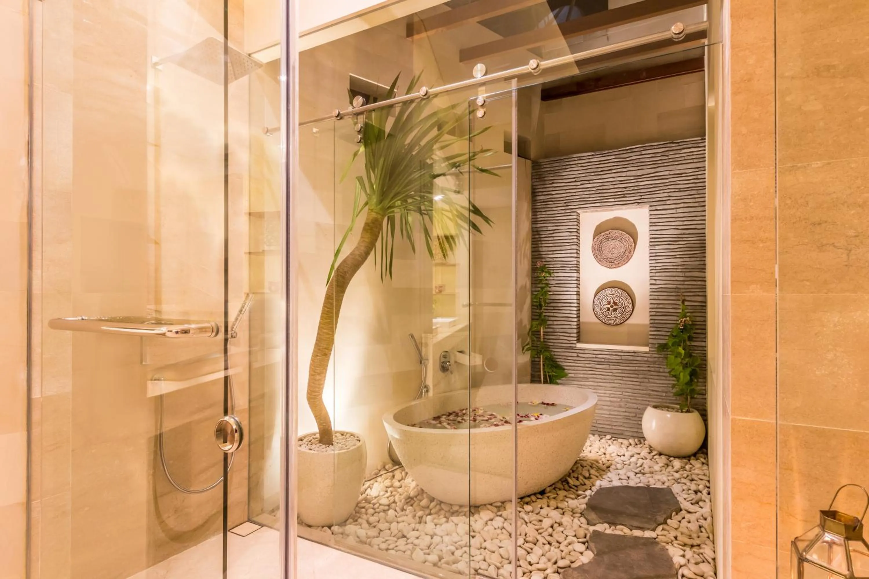 Bathroom in Villa Seriska Jimbaran