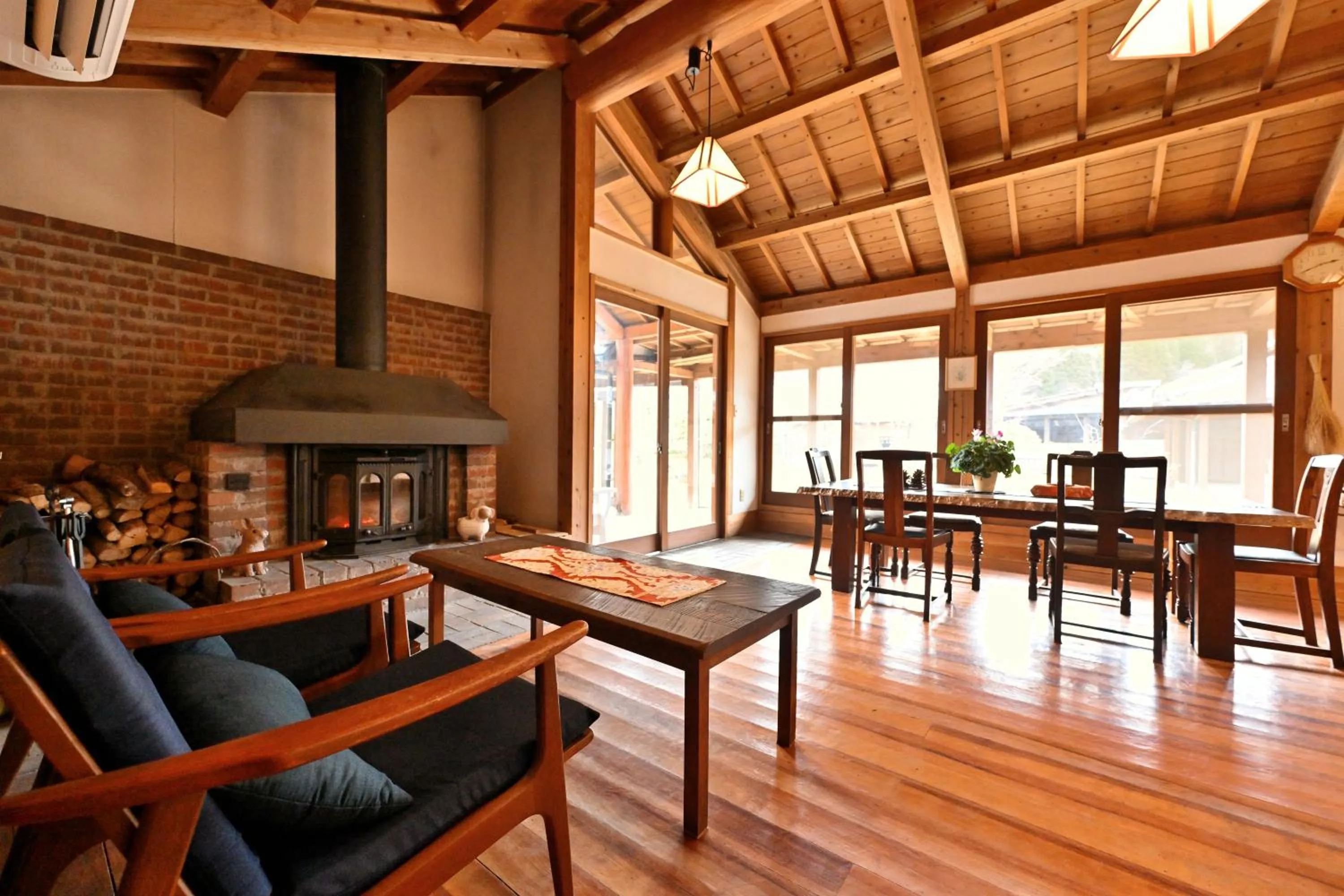 Library in Shikinosato Hanamura