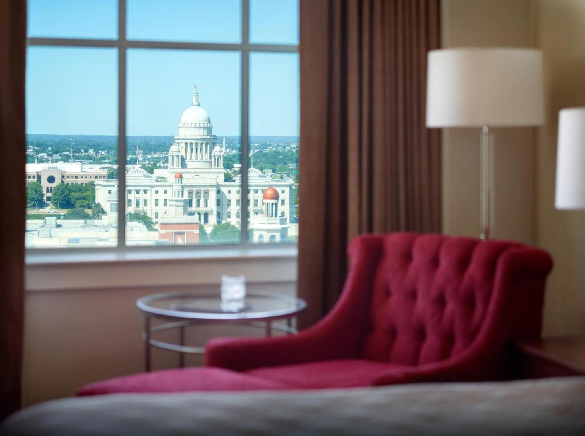 Photo of the whole room in Omni Providence