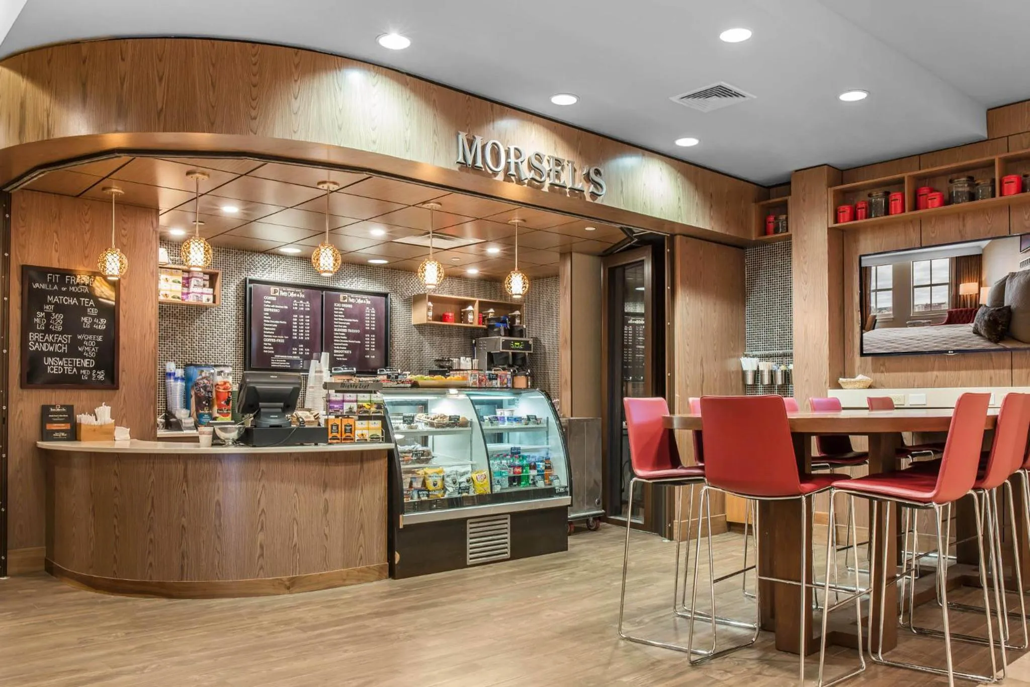 Restaurant/places to eat in Omni Providence