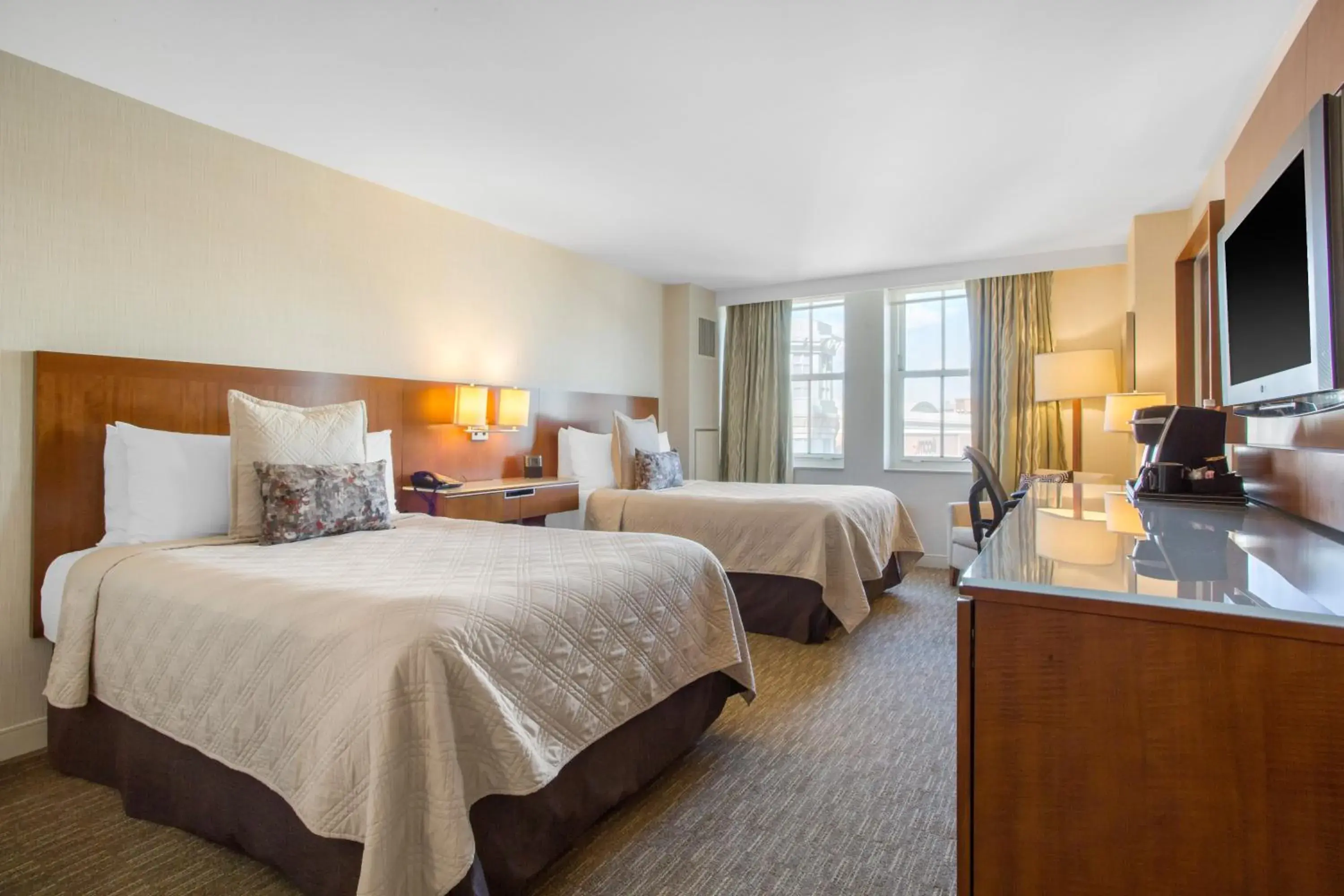 Deluxe Room - 2 Double Beds in Omni Providence Deluxe Room - 2 Double Beds in Omni Providence