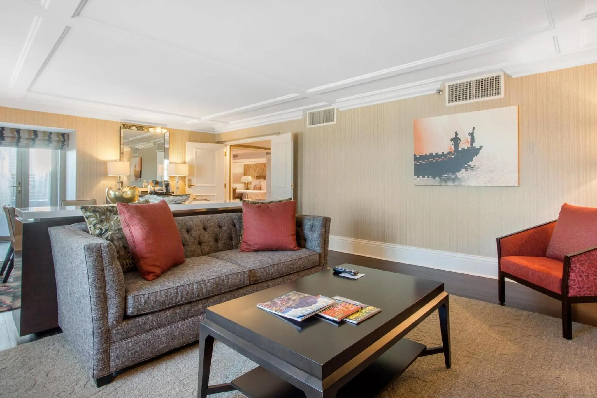 Photo of the whole room in Omni Providence