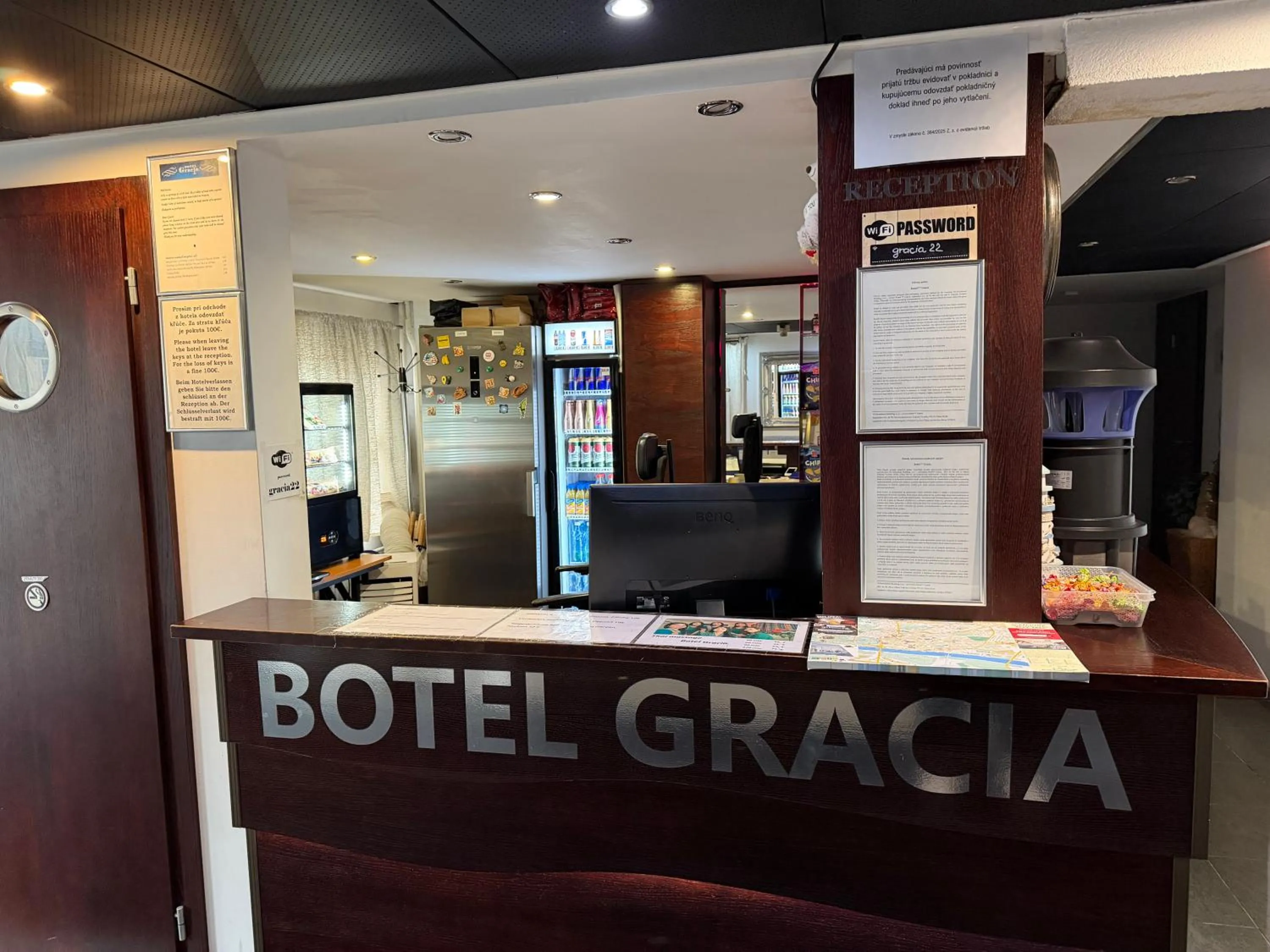 Lobby or reception in Botel Gracia