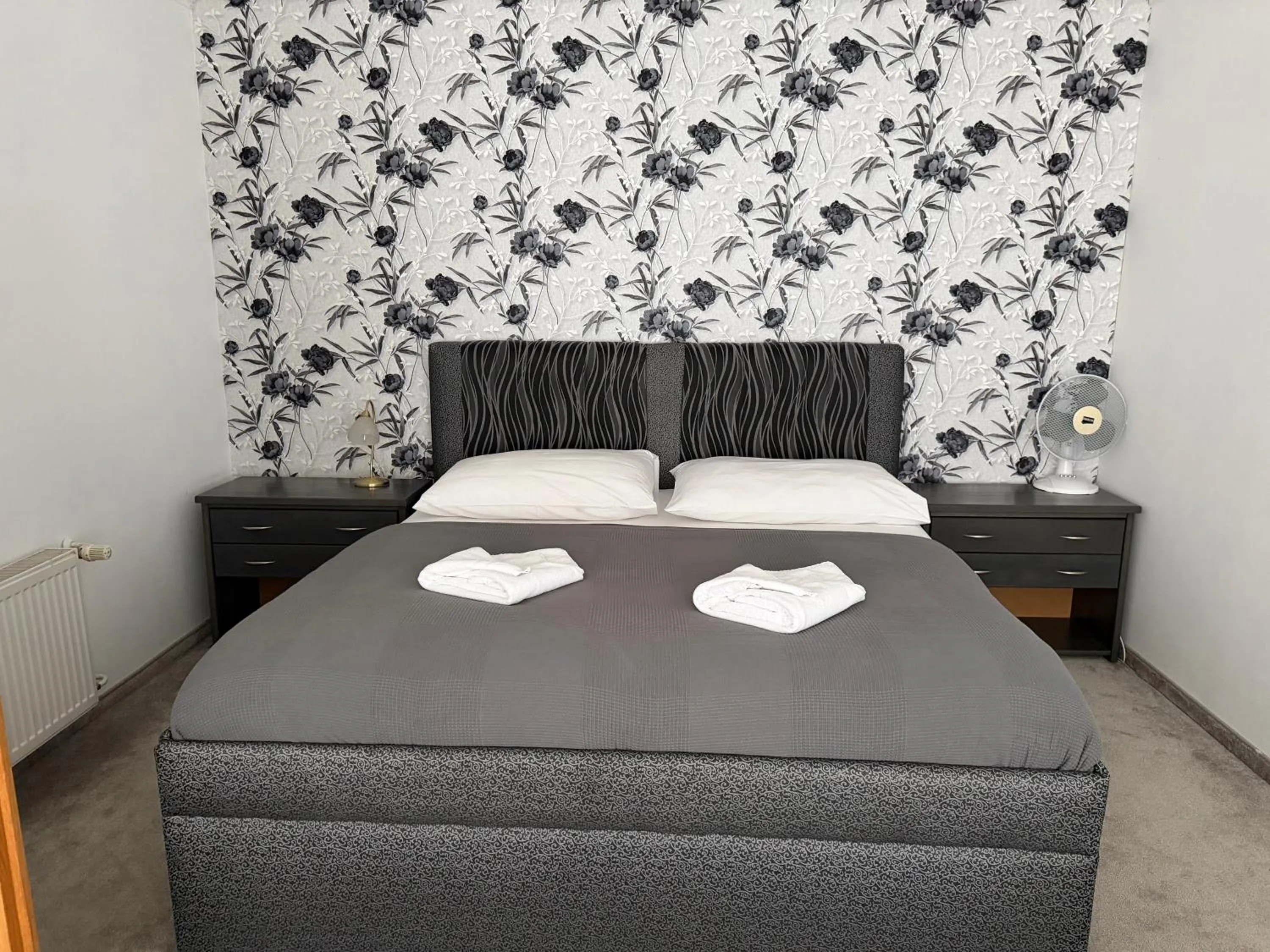 Bedroom, Bed in Botel Gracia