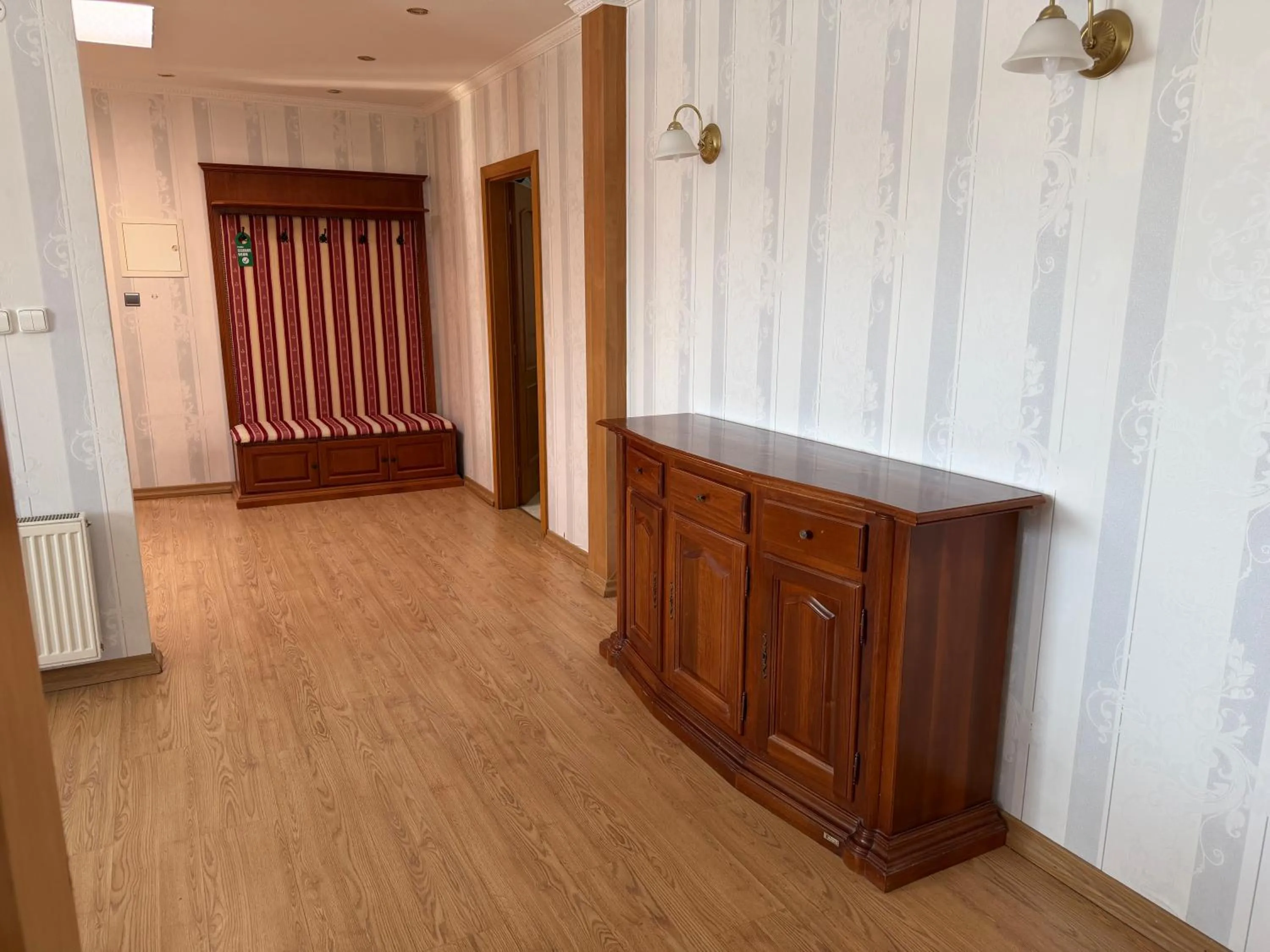 Photo of the whole room in Botel Gracia