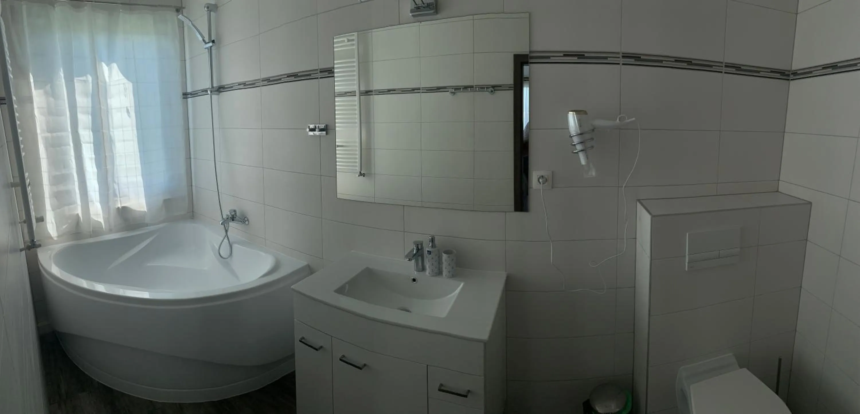 Bathroom in Botel Gracia