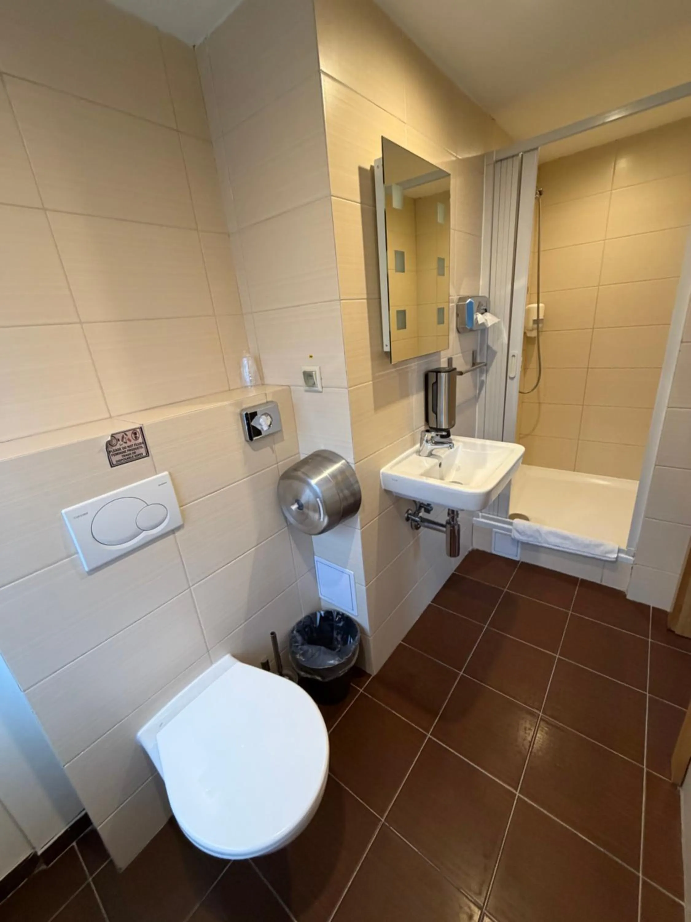 Bathroom in Botel Gracia