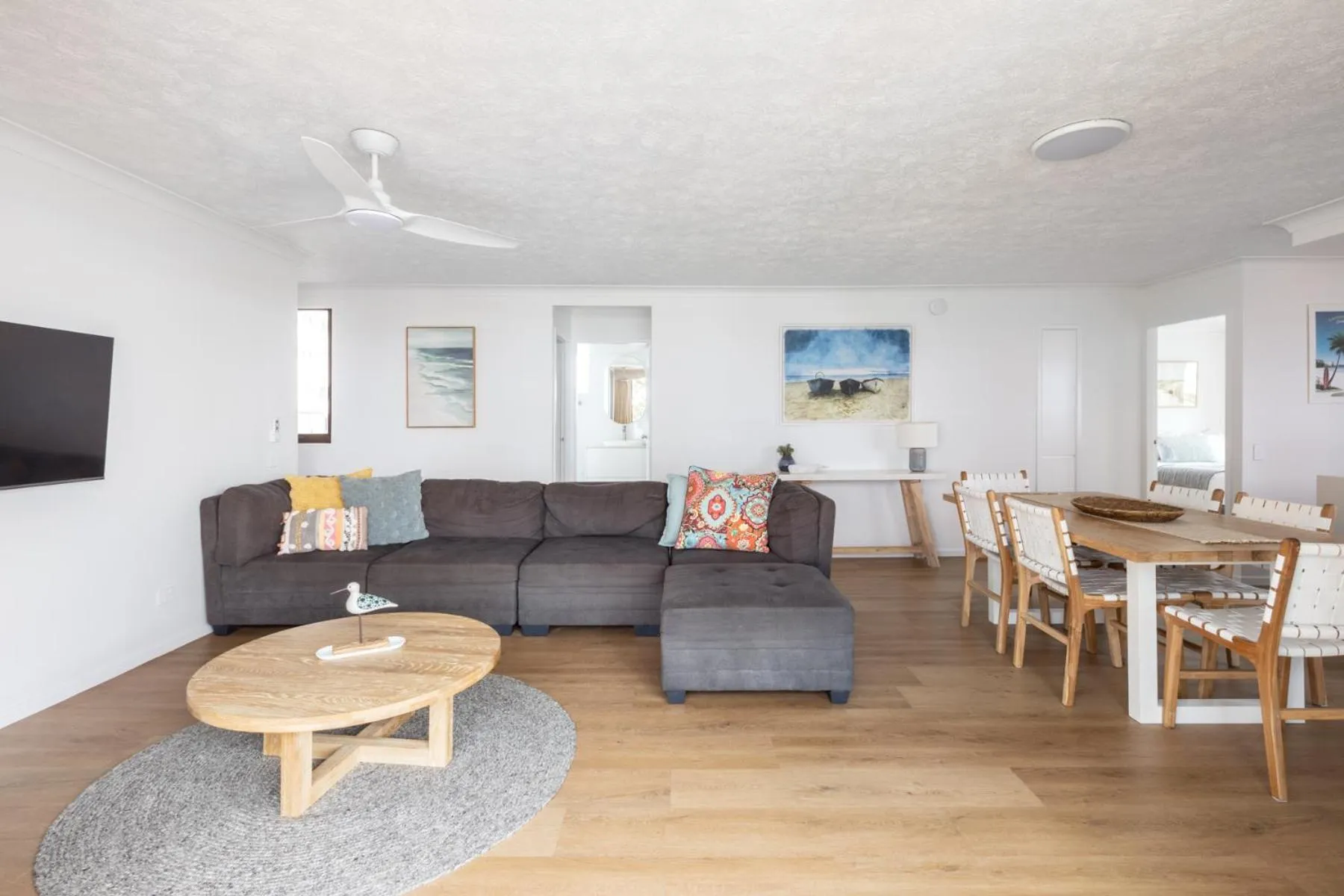 Columbia Beachfront Apartments on Rainbow Bay