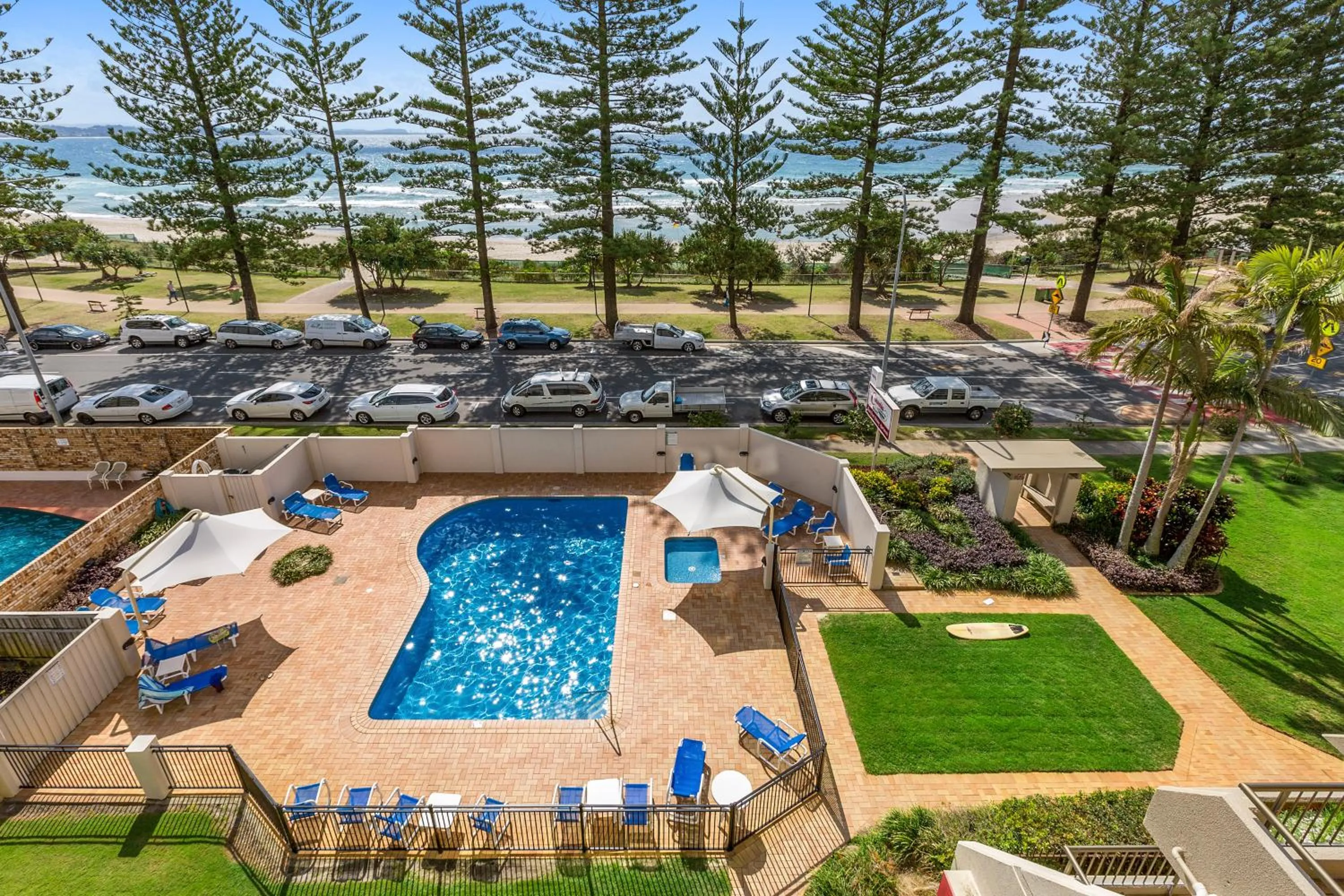 Beach in Columbia Beachfront Apartments on Rainbow Bay