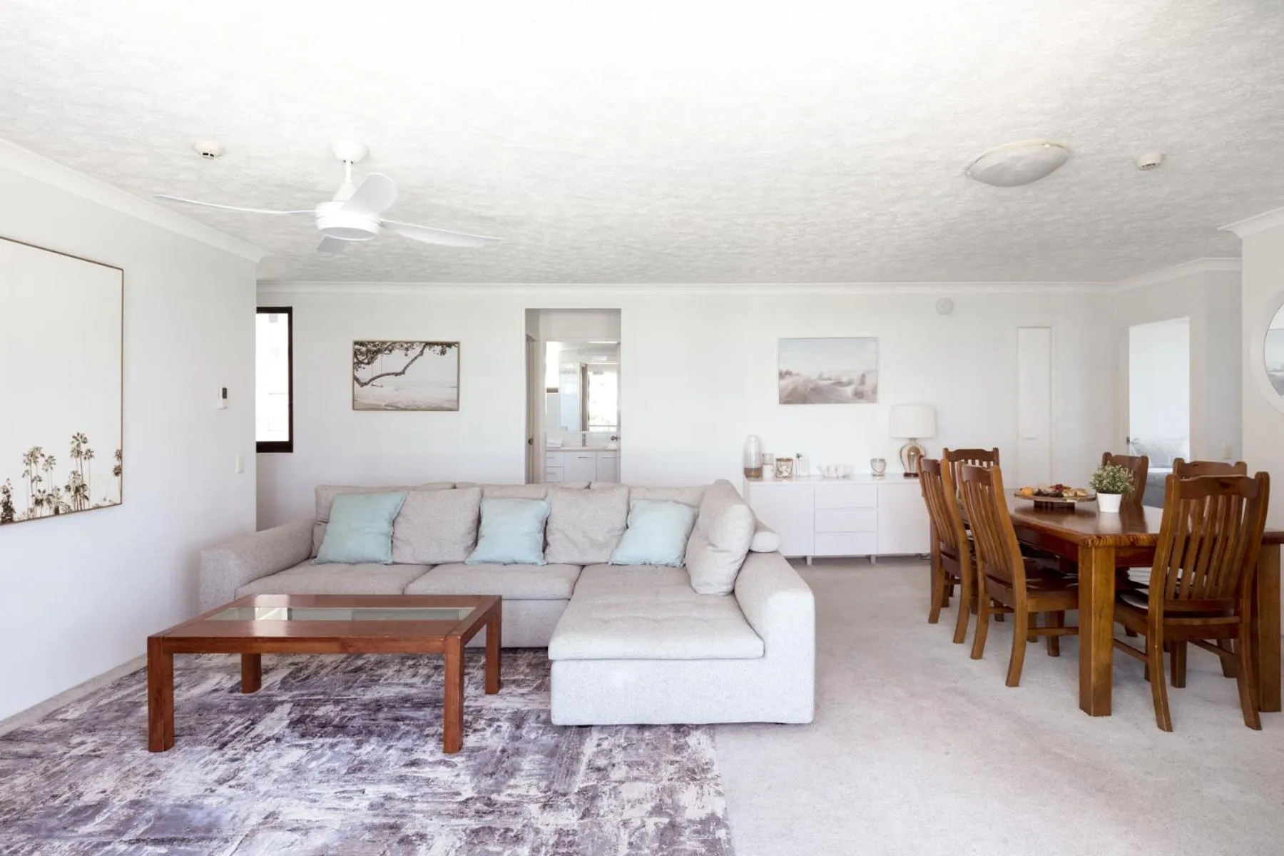 Columbia Beachfront Apartments on Rainbow Bay