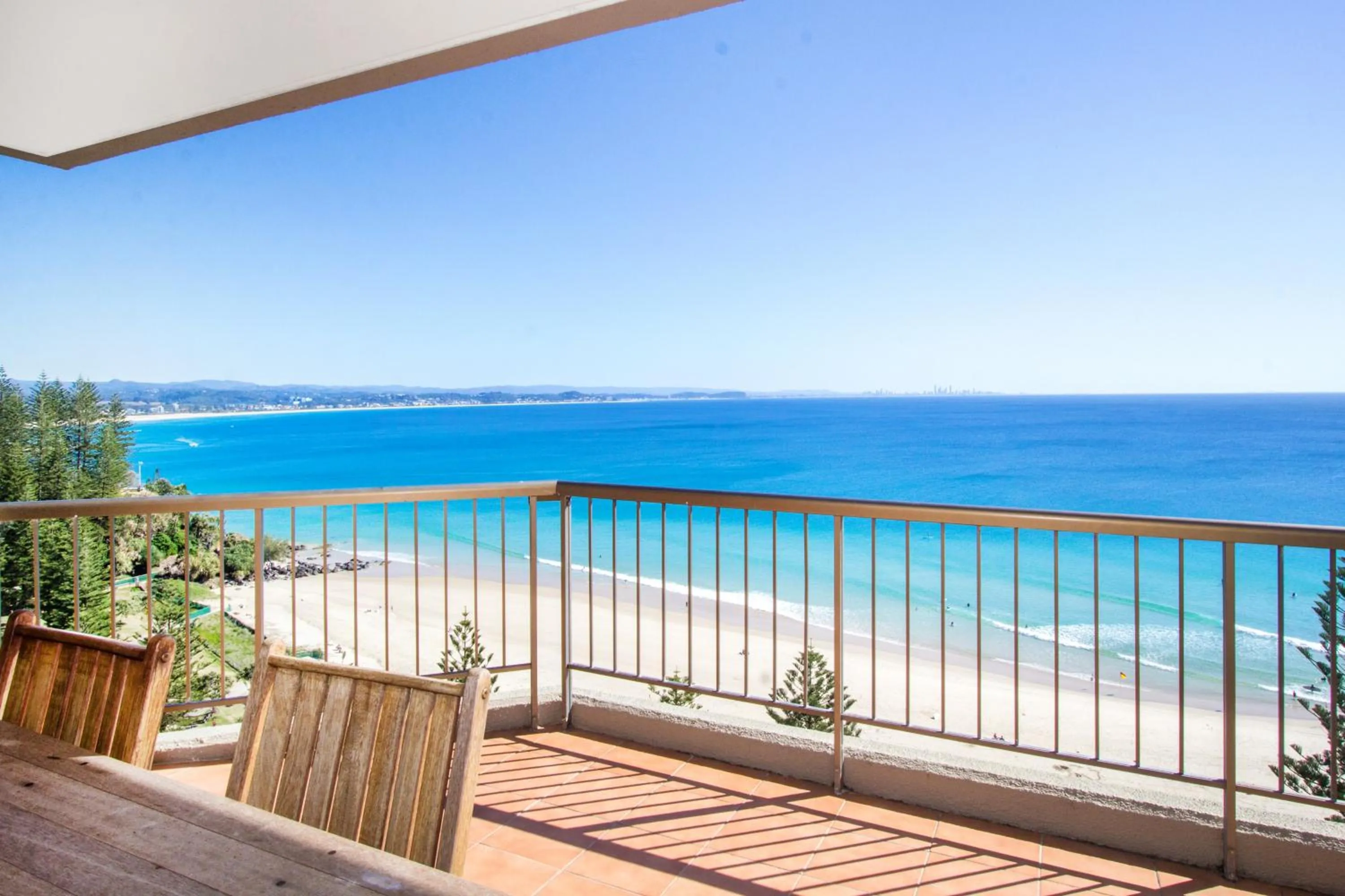 Columbia Beachfront Apartments on Rainbow Bay