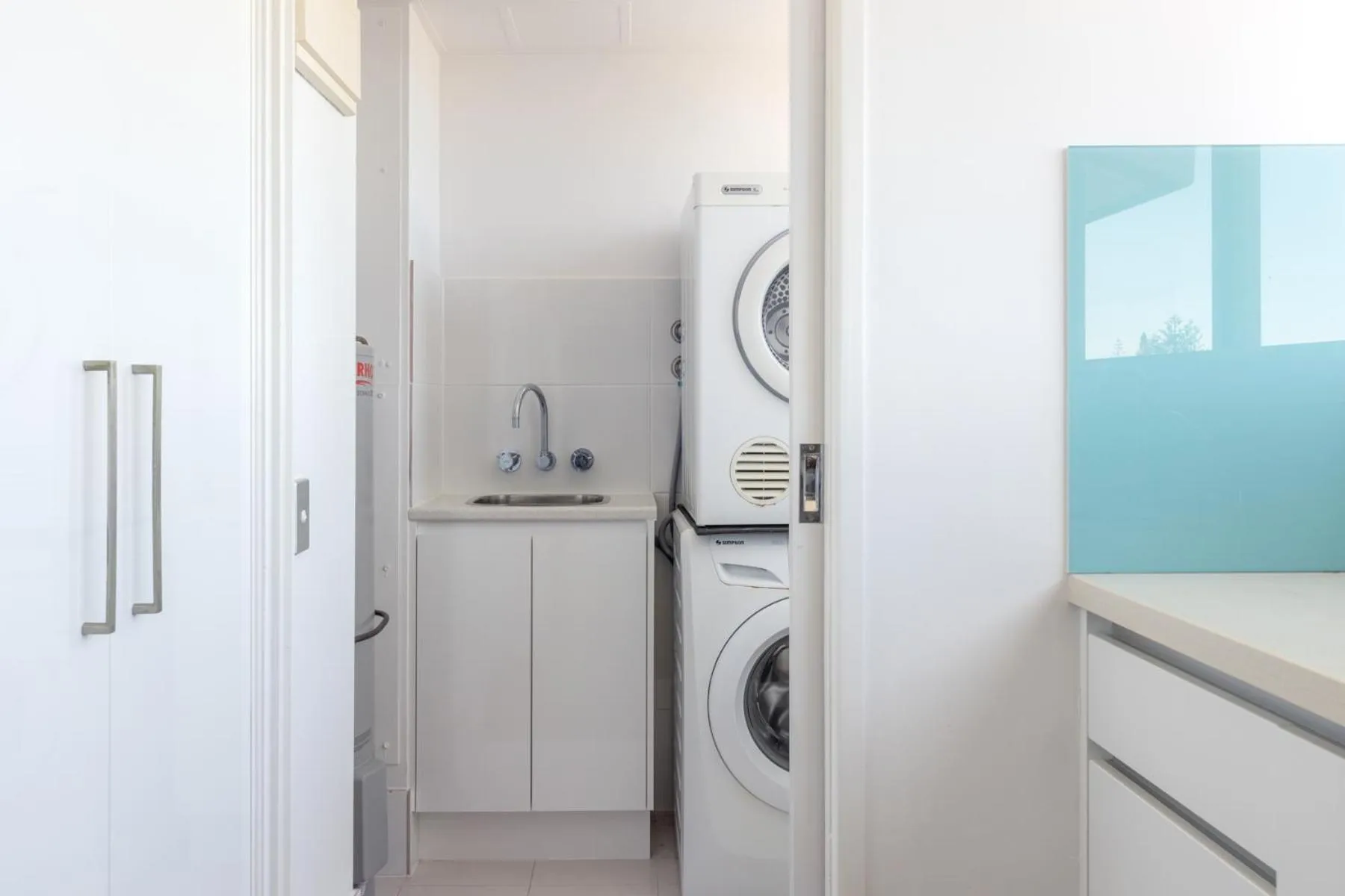 Columbia Beachfront Apartments on Rainbow Bay