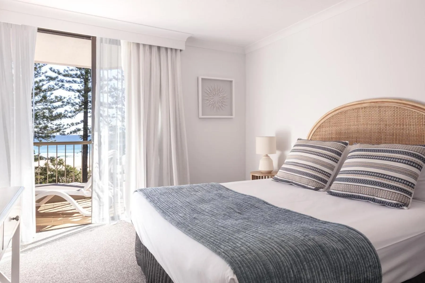 Bed in Columbia Beachfront Apartments on Rainbow Bay