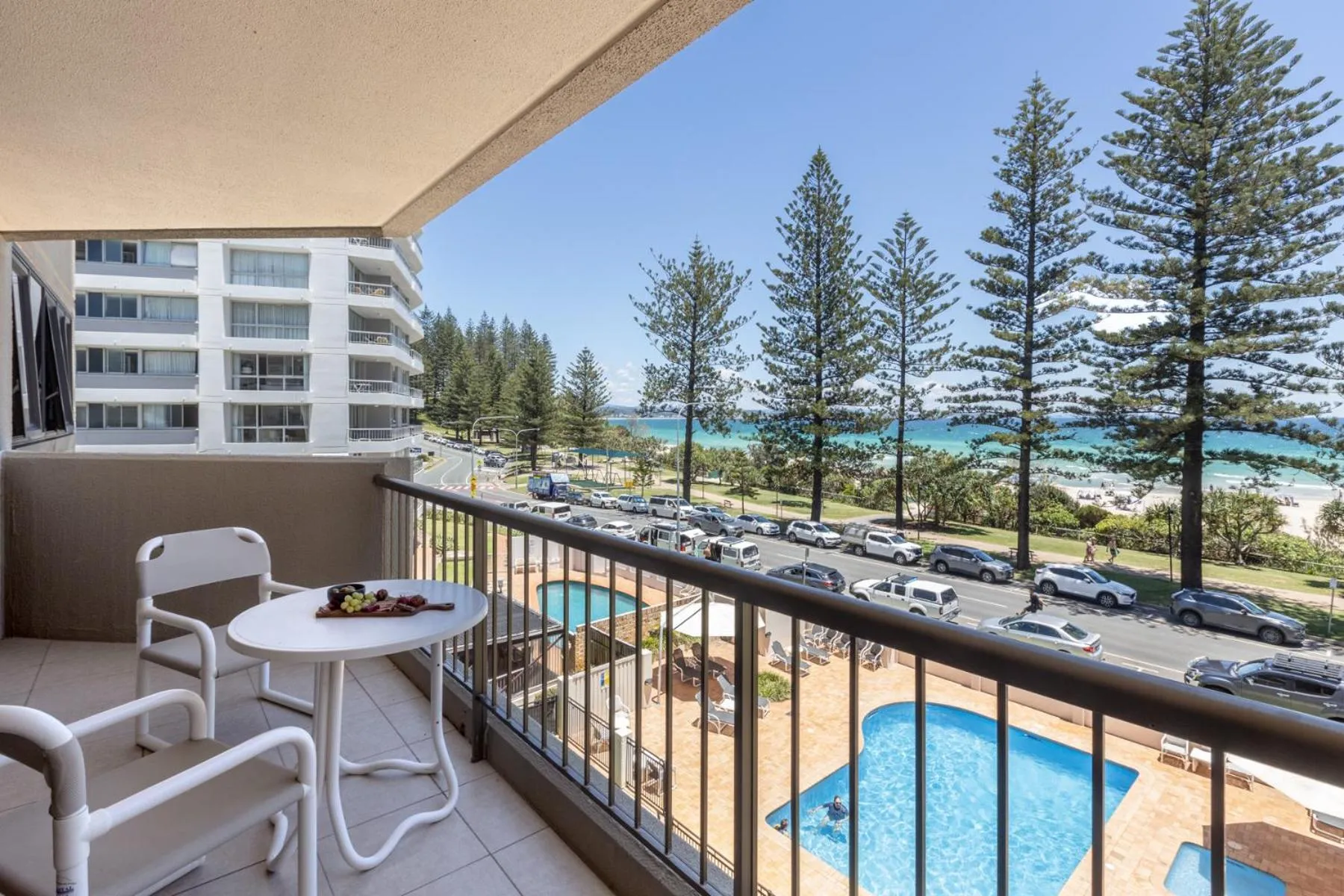 Columbia Beachfront Apartments on Rainbow Bay