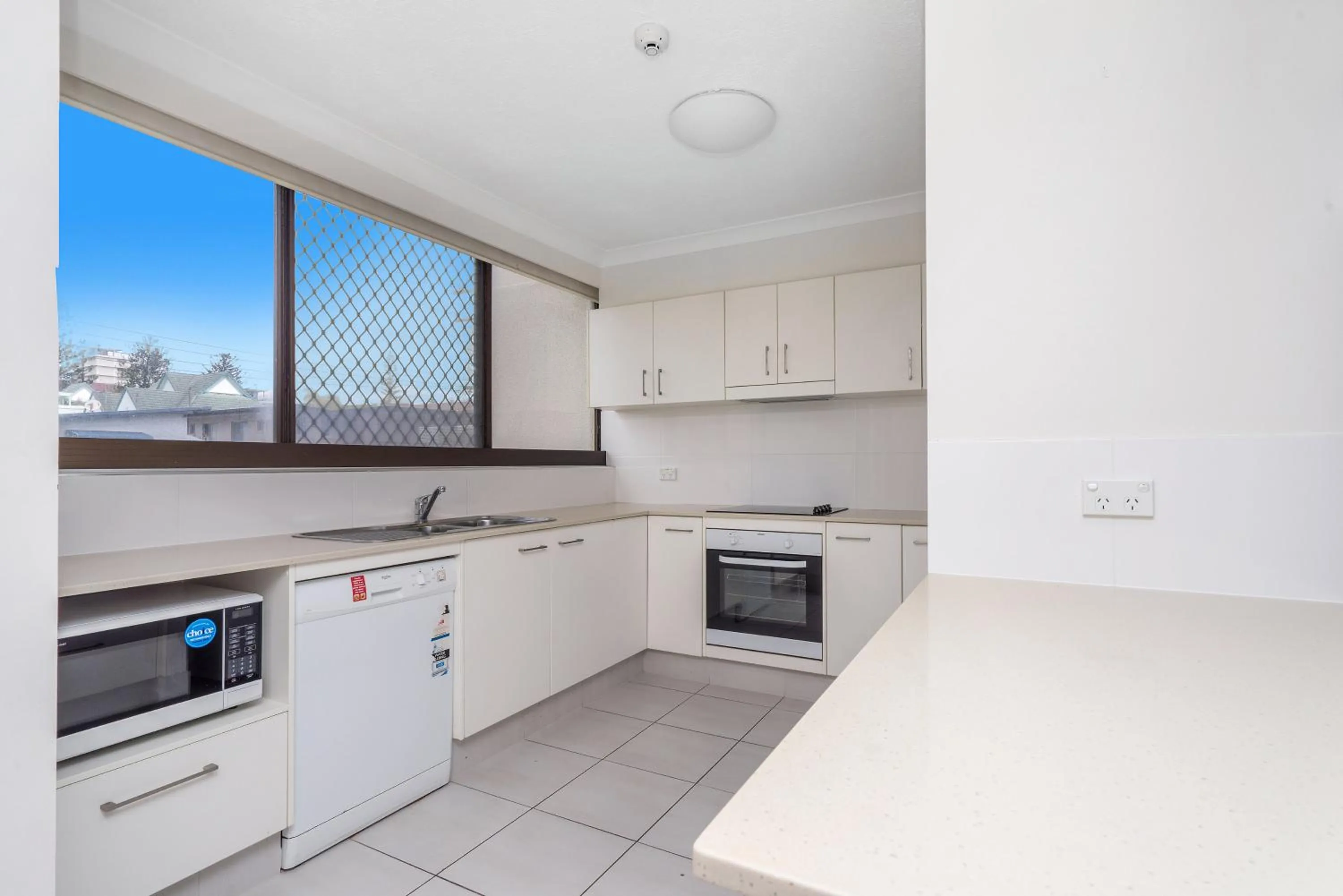 Columbia Beachfront Apartments on Rainbow Bay