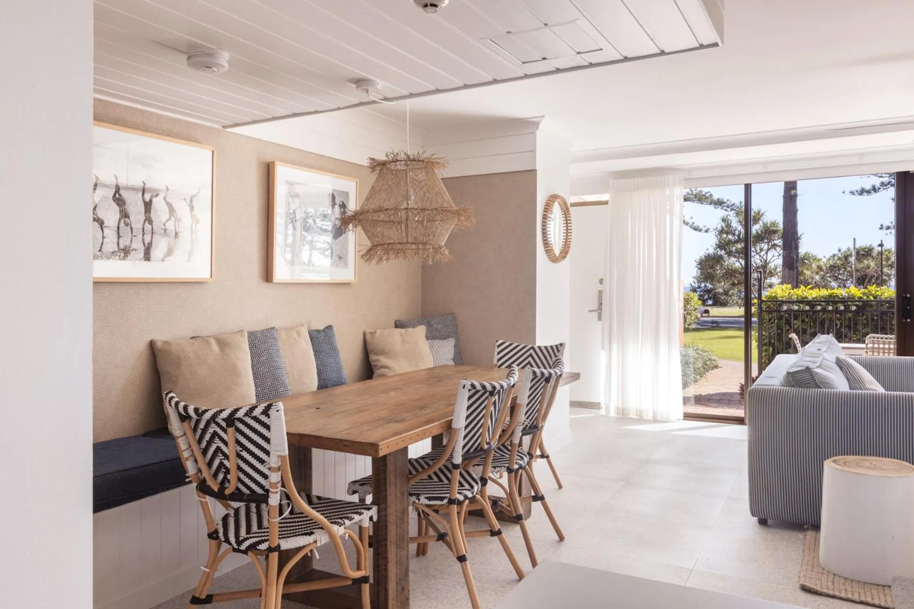 Columbia Beachfront Apartments on Rainbow Bay