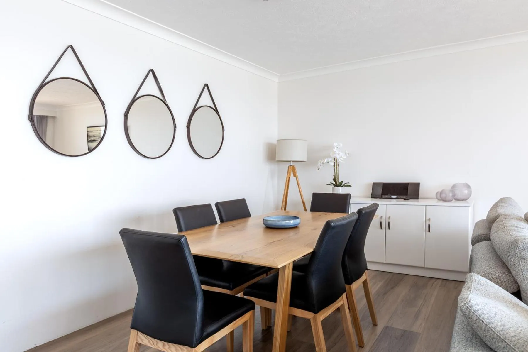 Columbia Beachfront Apartments on Rainbow Bay