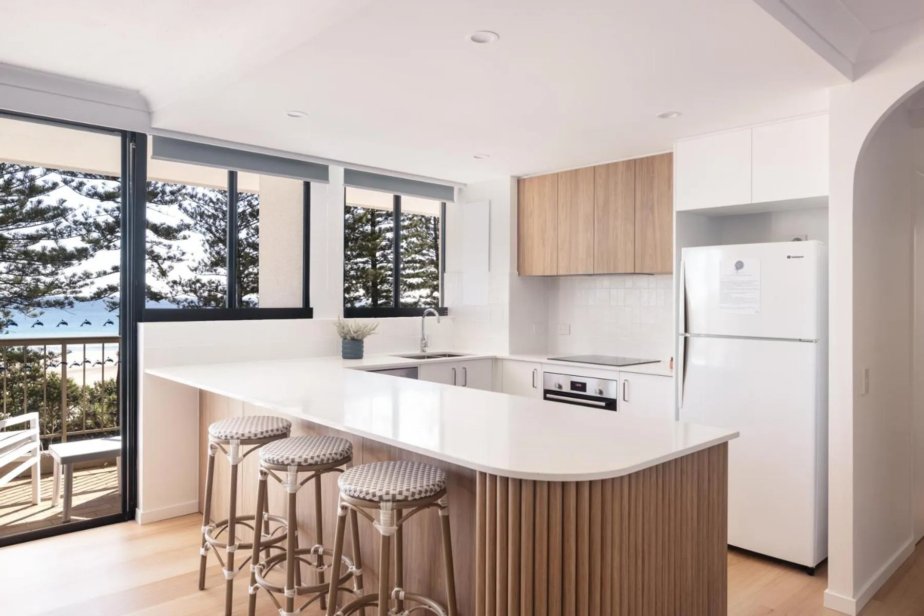 Columbia Beachfront Apartments on Rainbow Bay