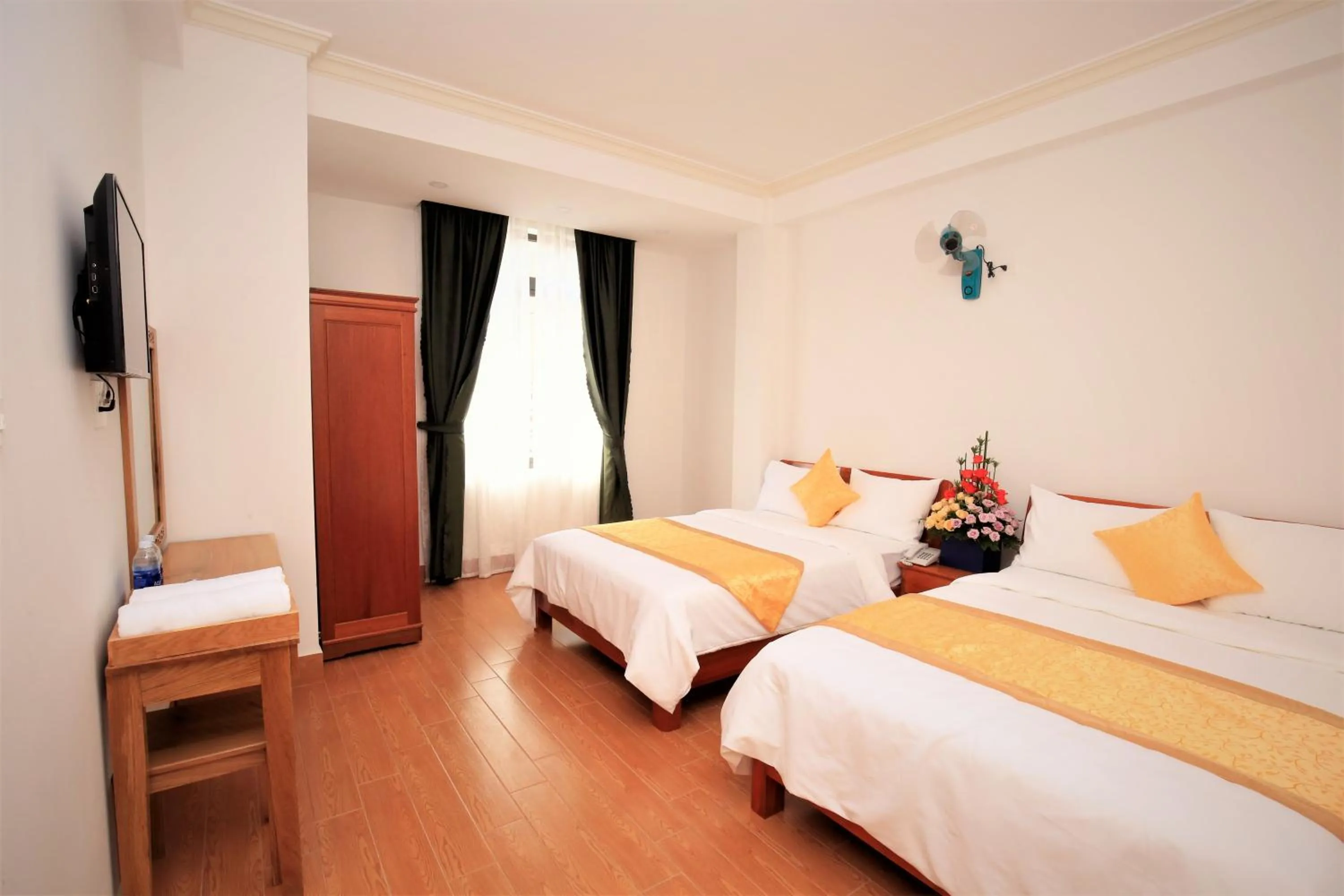 VIP Quadruple Room with City View in Phu Tho Da Lat Hotel