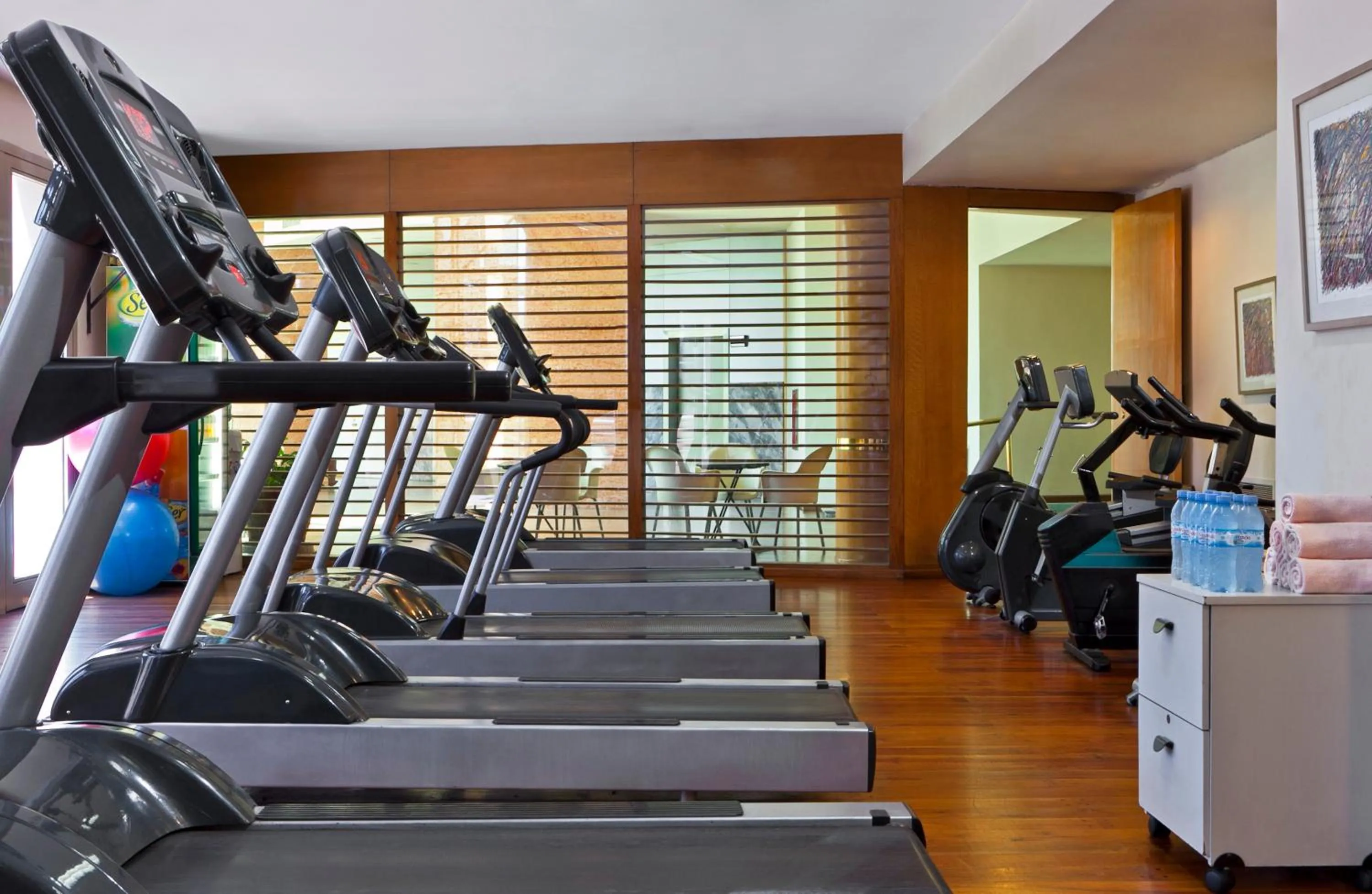 Fitness centre/facilities in Quinto Centenario Hotel
