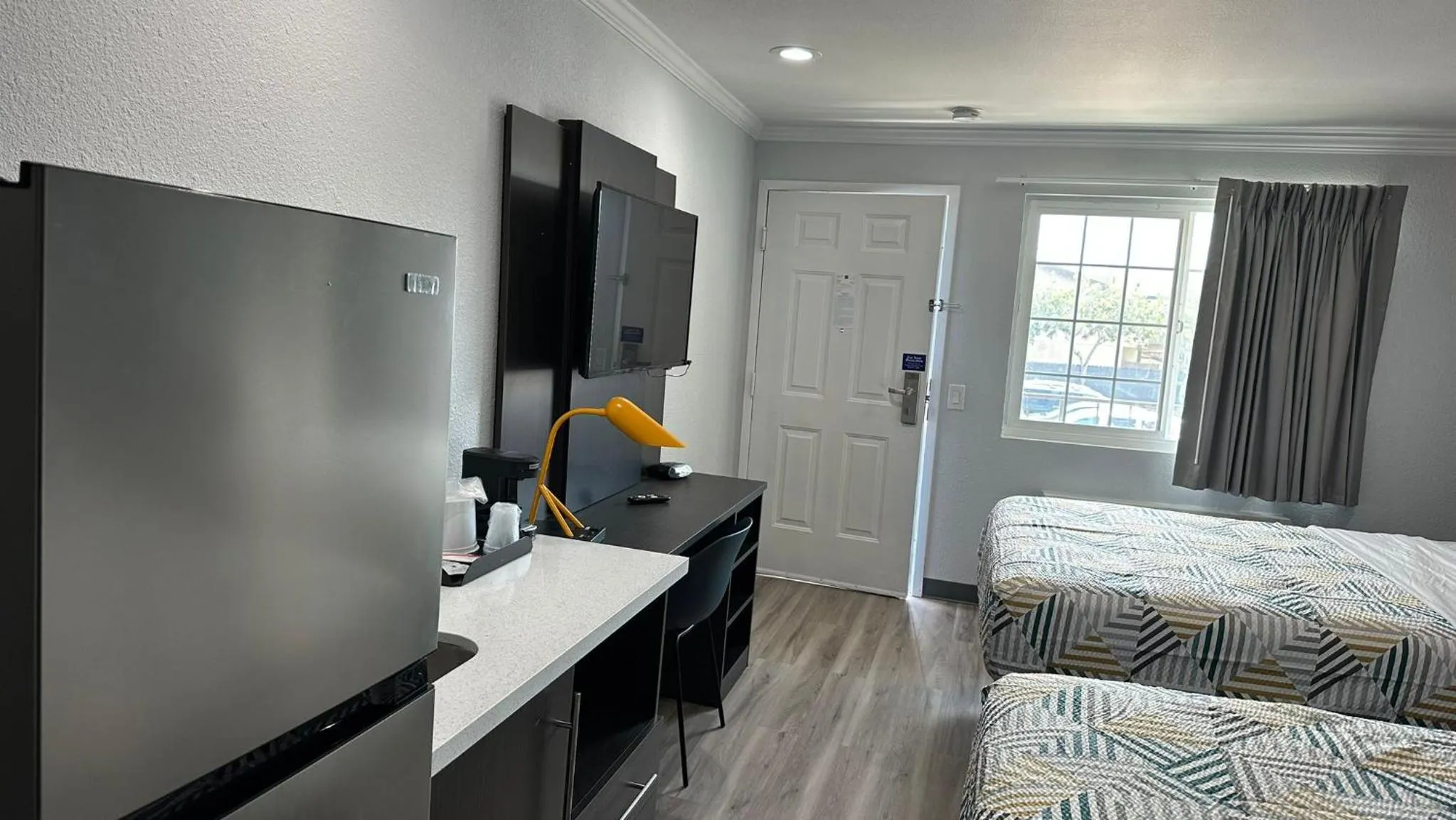 Bed in Studio 6 Suites San Ysidro CA San Diego South Bay