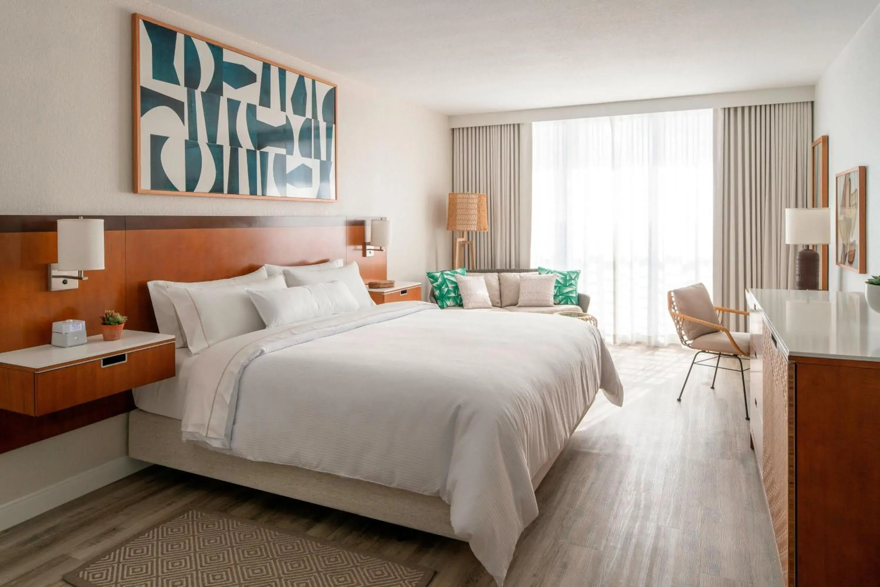 Traditional, Guest room, 1 King in The Westin Fort Lauderdale Beach Resort Traditional, Guest room, 1 King in The Westin Fort Lauderdale Beach Resort