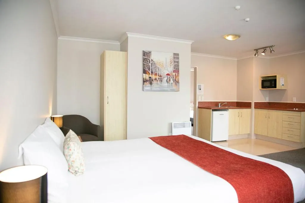 Bed in Bella Vista Motel Hamilton