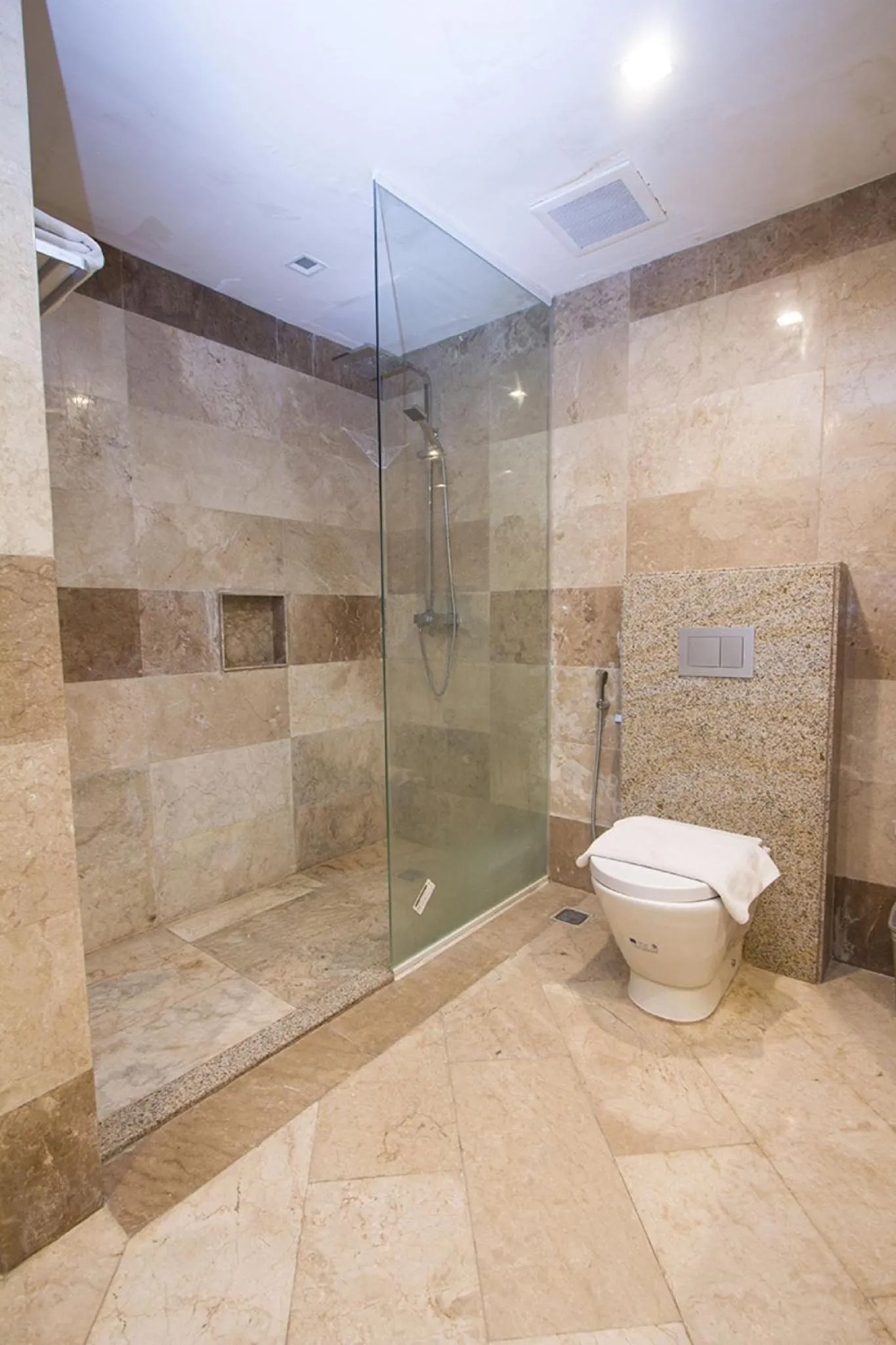 Bathroom in Crown Regency Hotel & Towers
