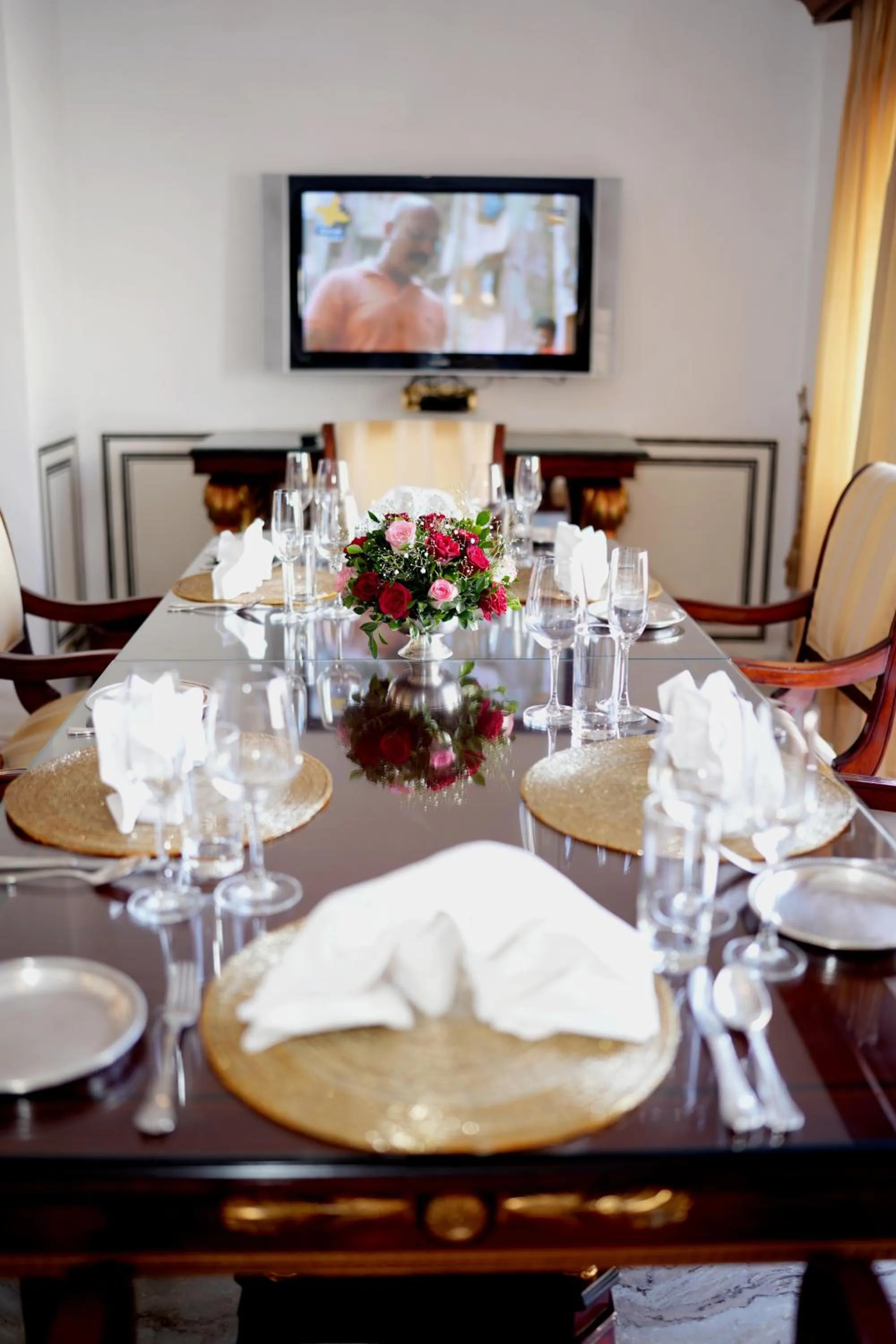 Dining area in The Raj Palace (Small Luxury Hotels of the World)
