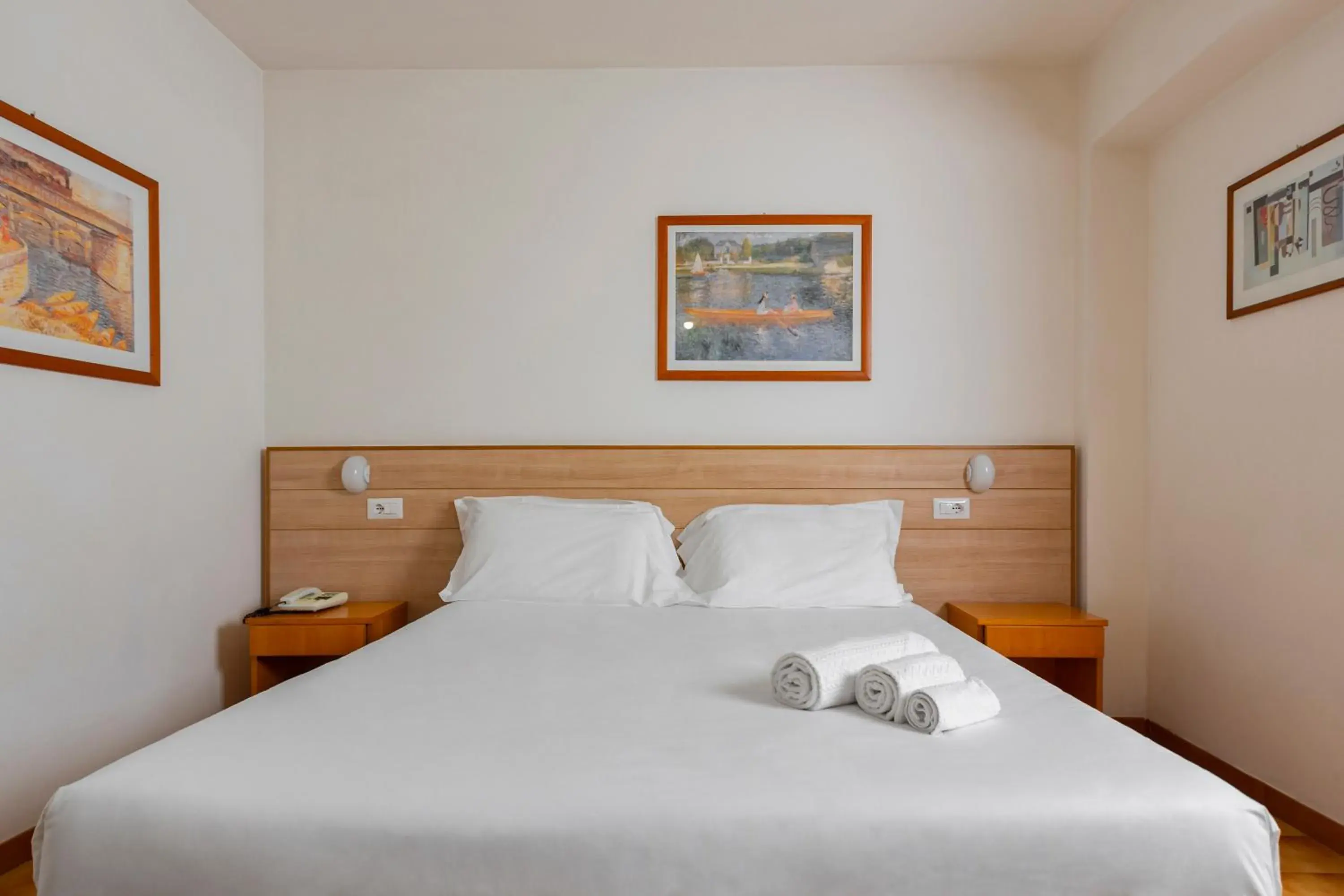 Standard Double Room - single occupancy in Catignano Hotel Standard Double Room - single occupancy in Catignano Hotel