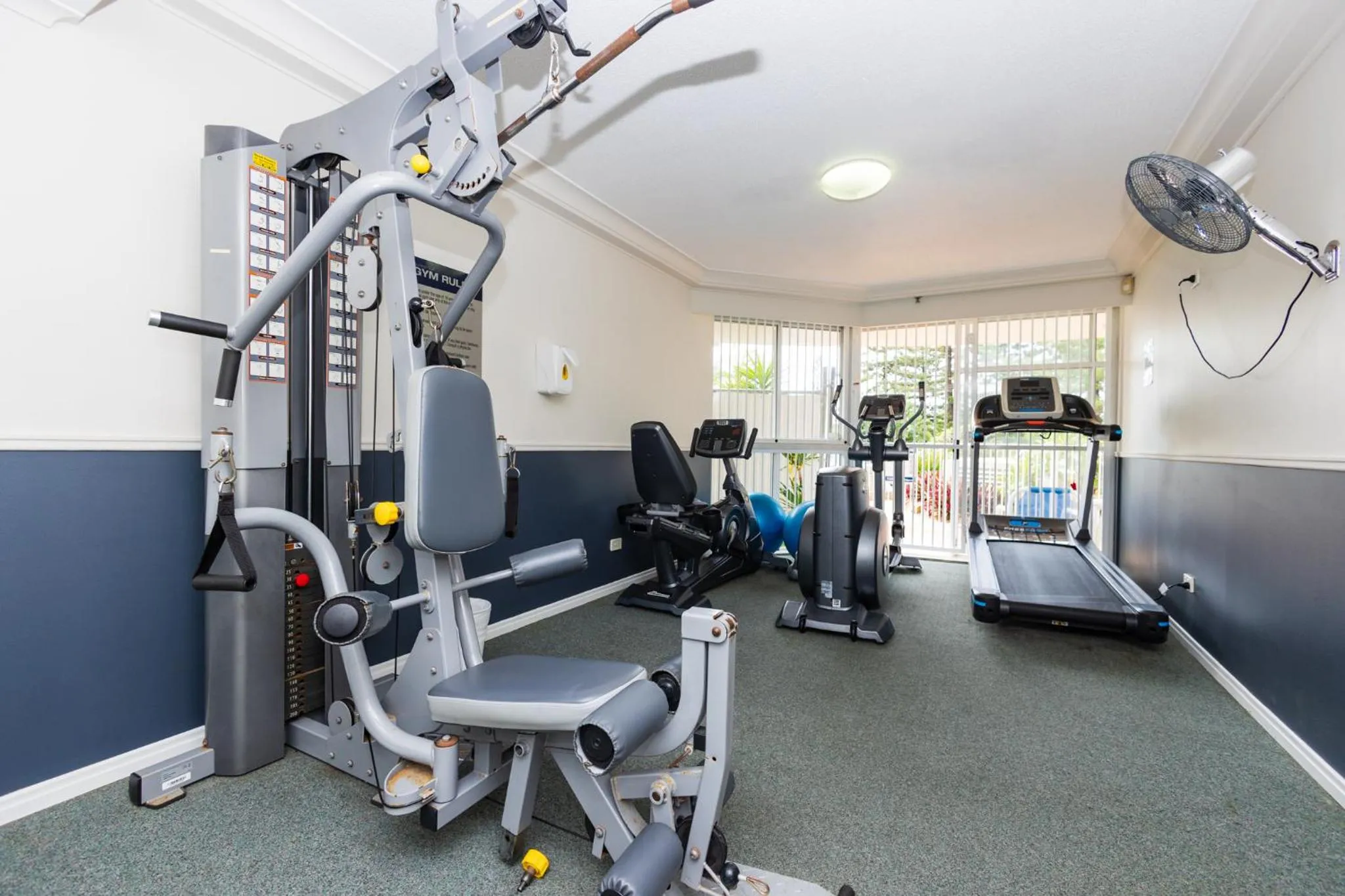 Spa and wellness centre/facilities in Burleigh Surf Apartments