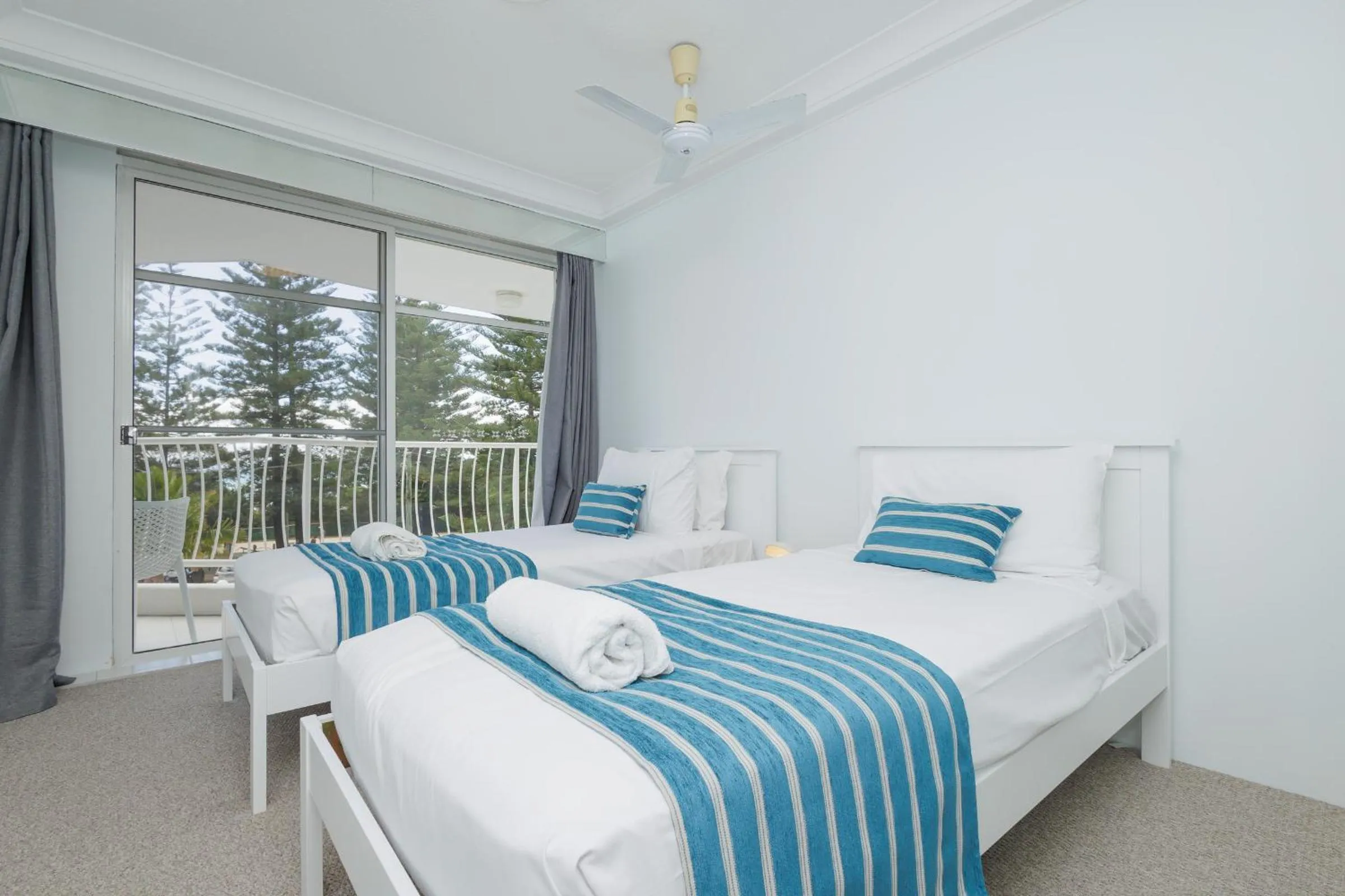 Bed in Burleigh Surf Apartments