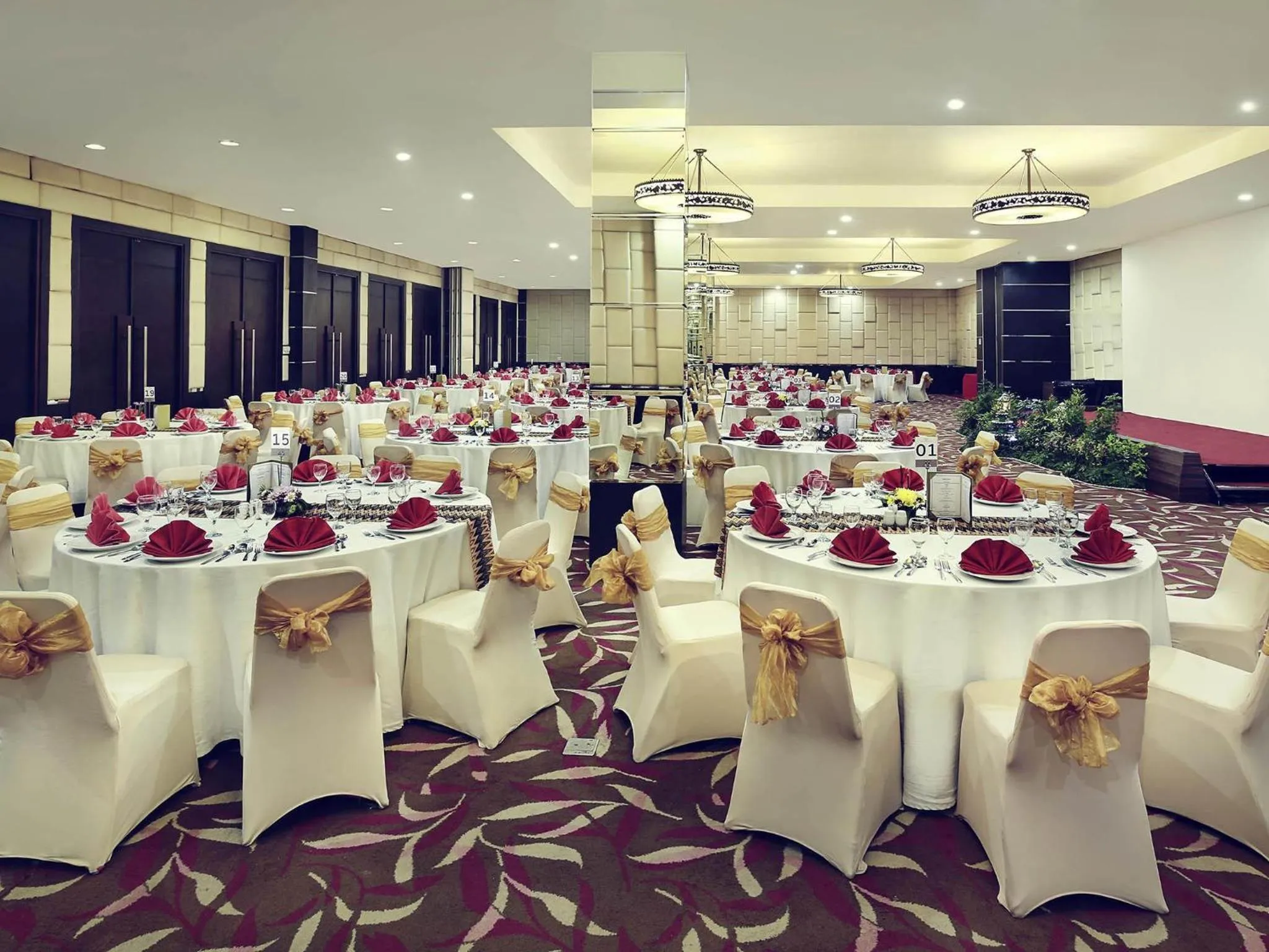 Meeting/conference room in Mercure Pontianak City Center