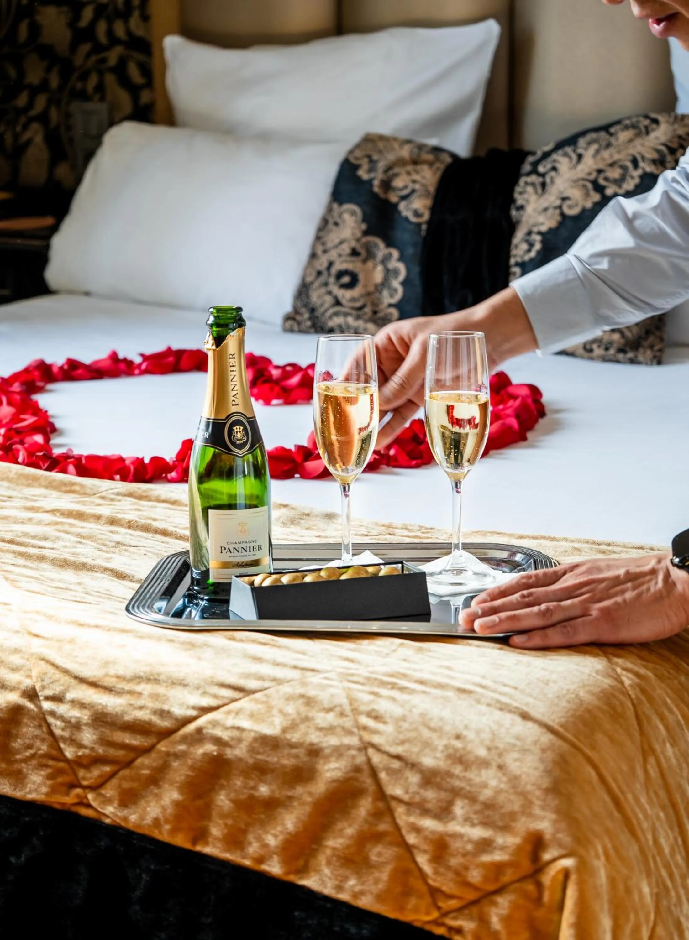 Hotel de L'Empereur by Malone