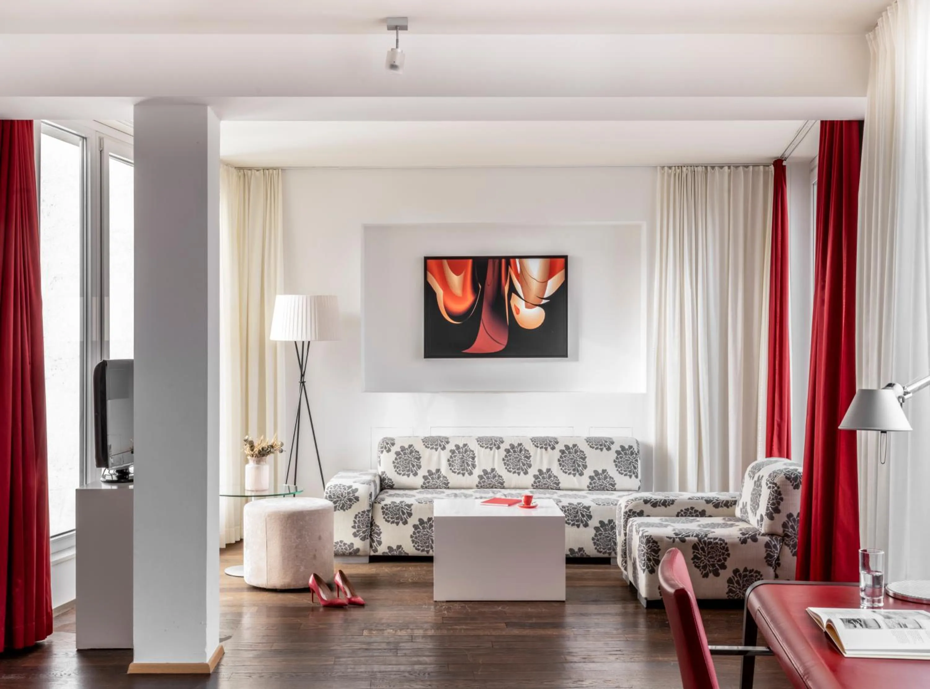 Living room in Falkensteiner Hotel Bratislava