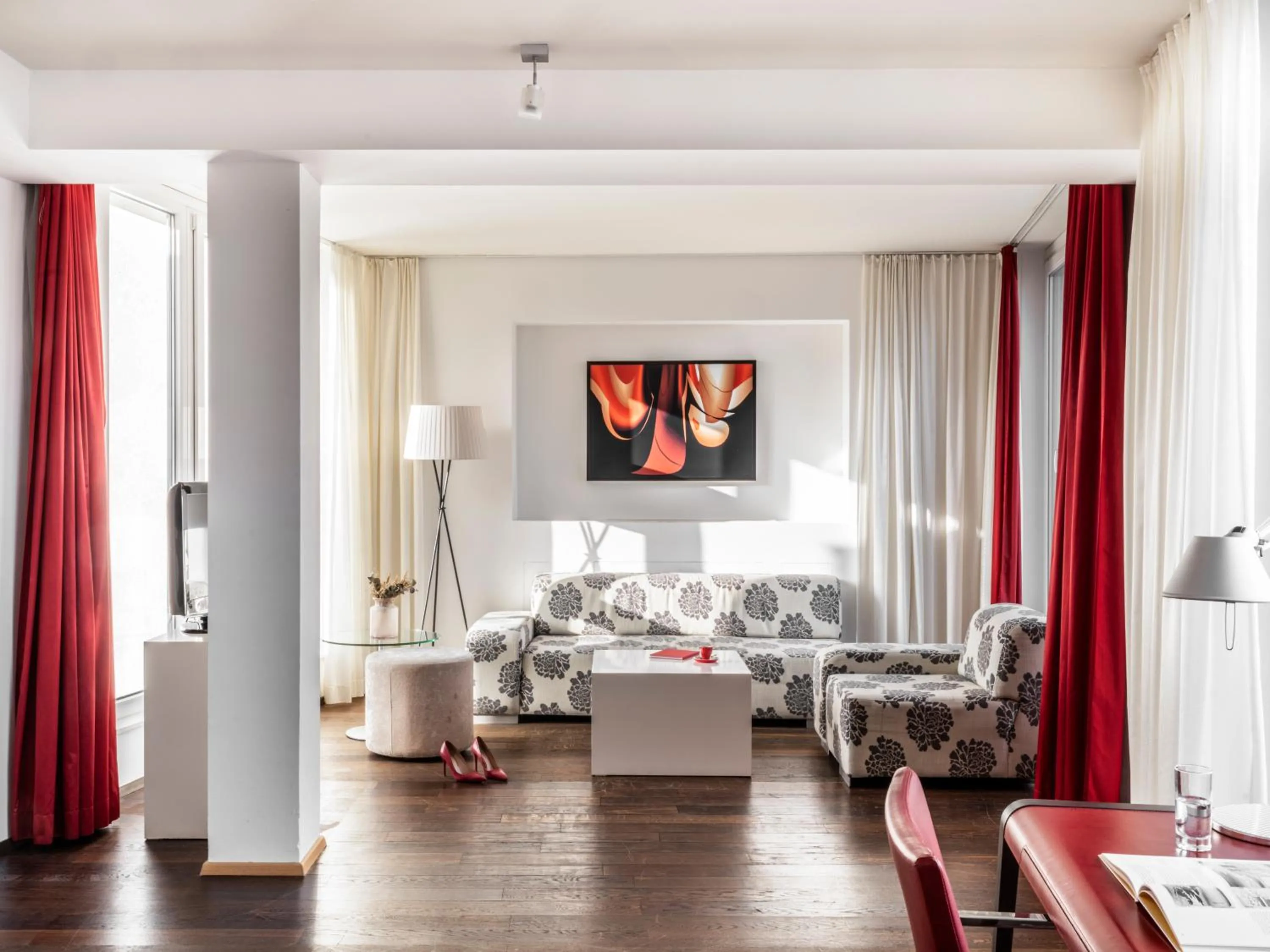 Living room in Falkensteiner Hotel Bratislava