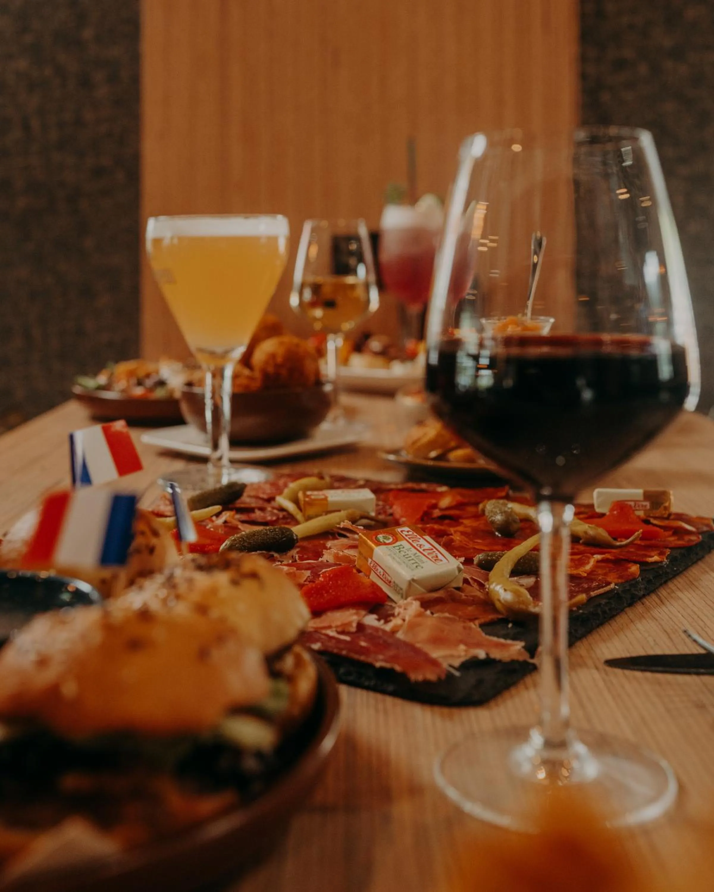 Restaurant/places to eat in Le Central Hôtel-Bar