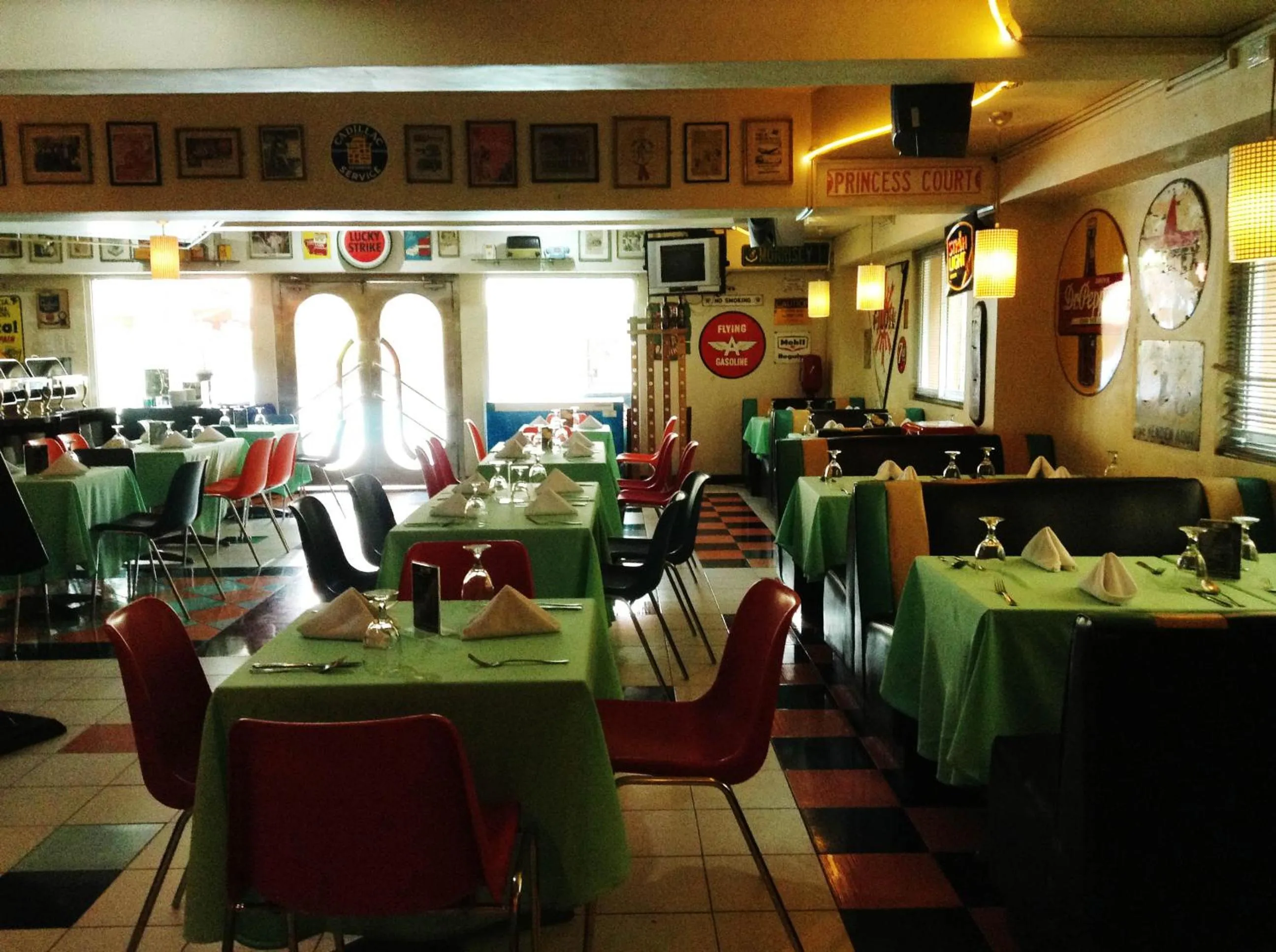 Restaurant/places to eat in Crown Regency Residences Davao