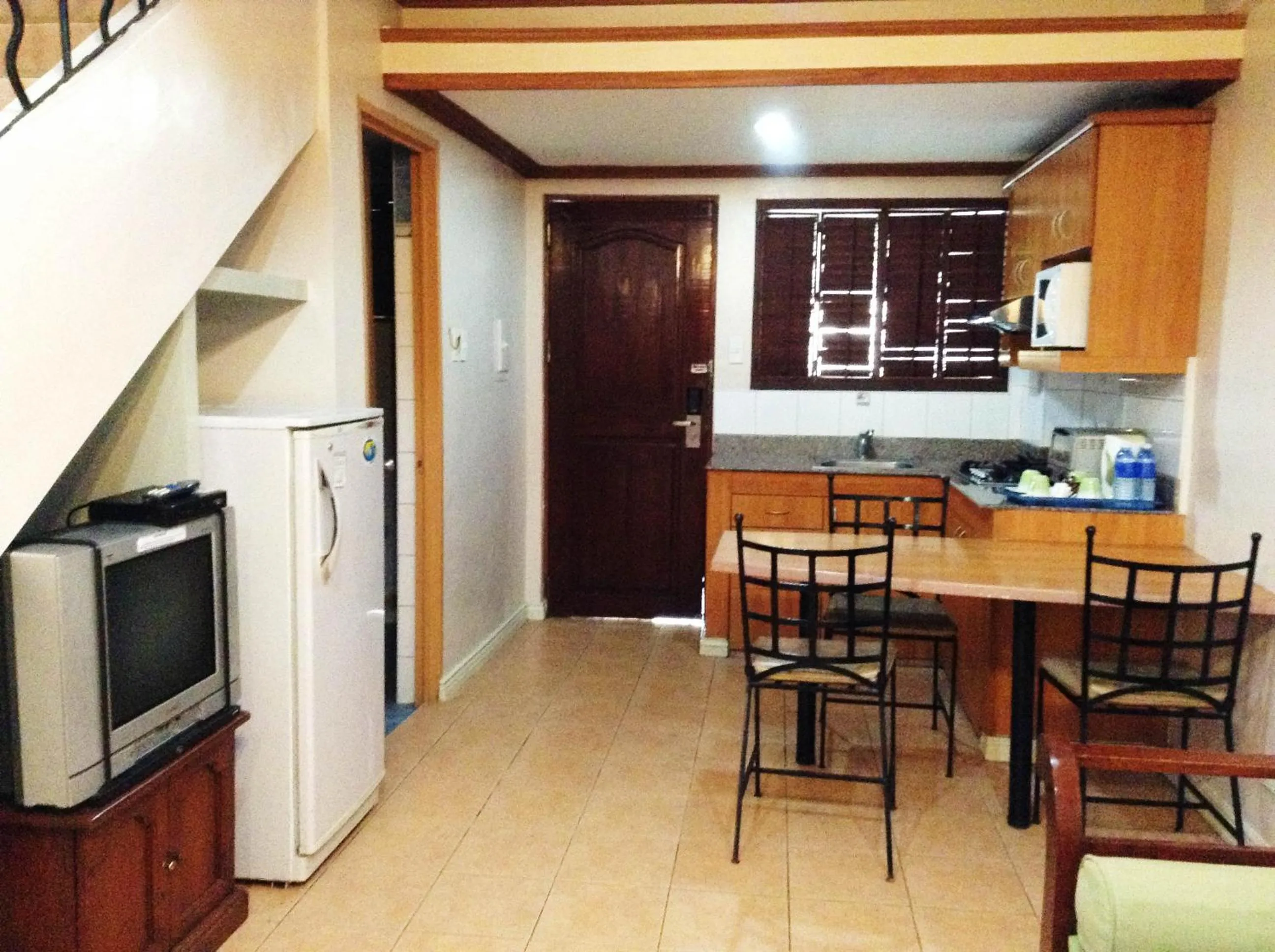 Kitchen or kitchenette in Crown Regency Residences Davao